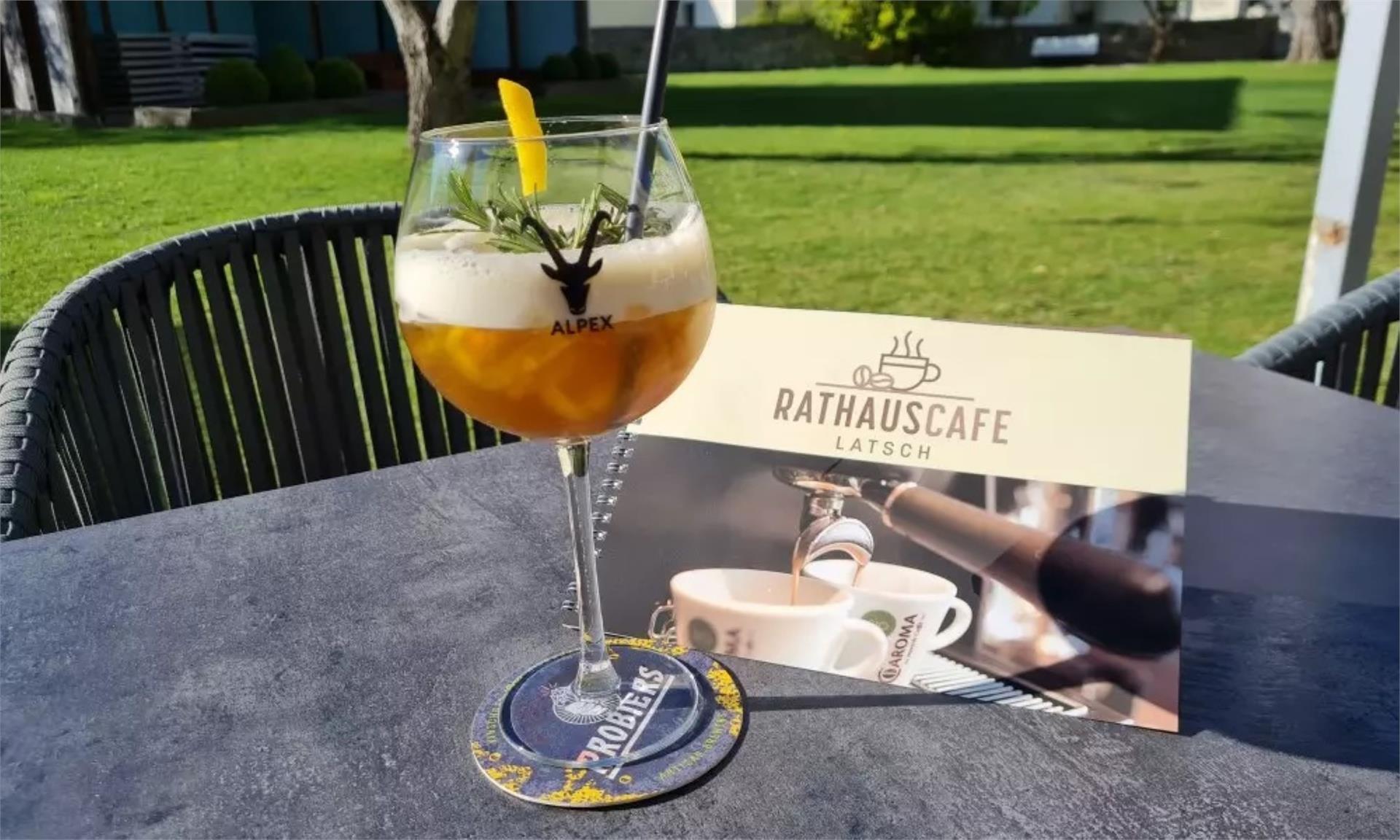 Rathaus Cafe Laces 3 suedtirol.info