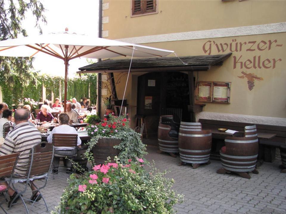 Ristorante G'würzerkeller Termeno sulla Strada del Vino 1 suedtirol.info