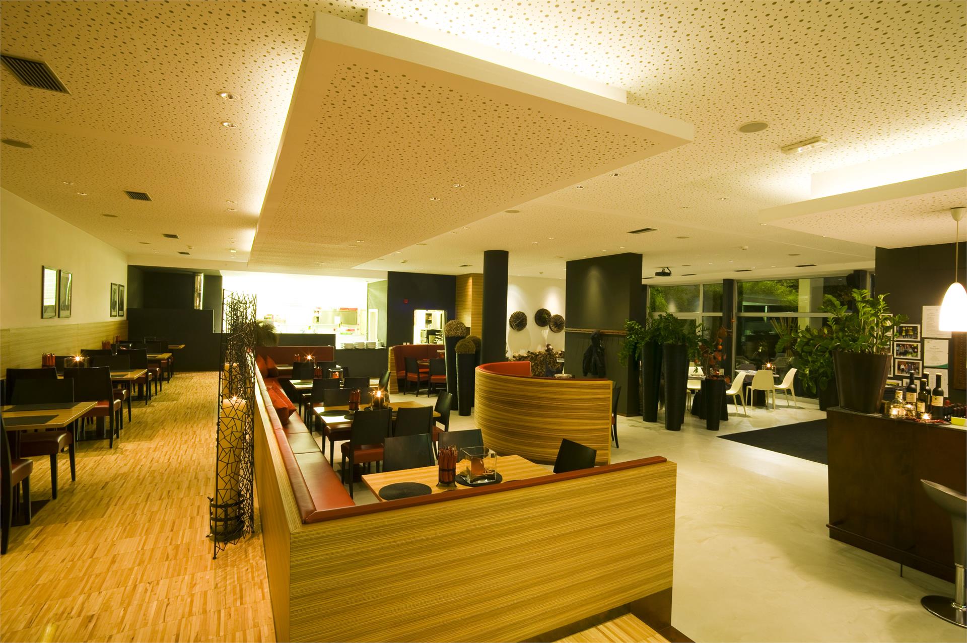 Ristorante Pizzeria LAN.ARENA Lana 2 suedtirol.info