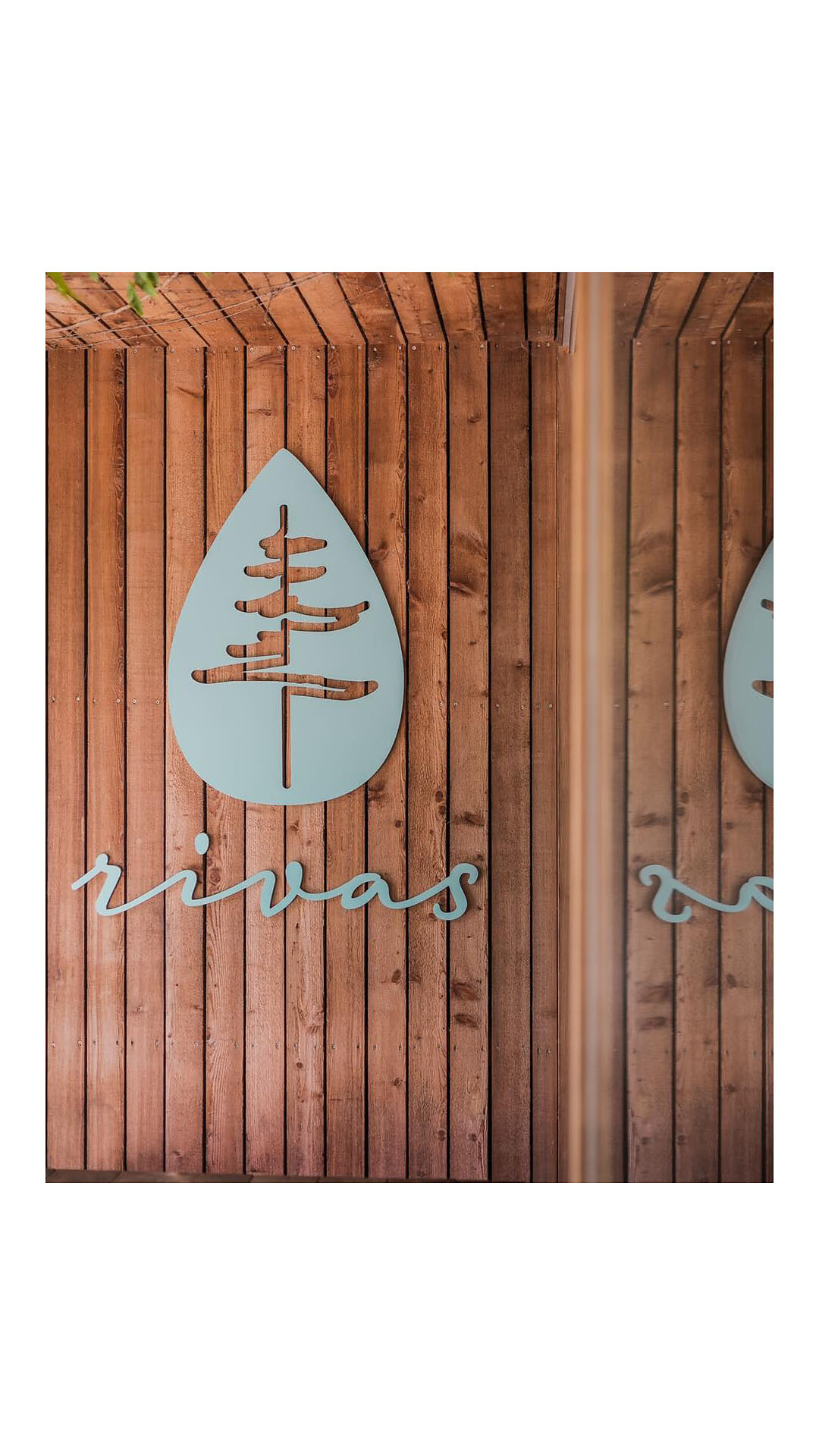 Rivas Wasserfallbar Bistro