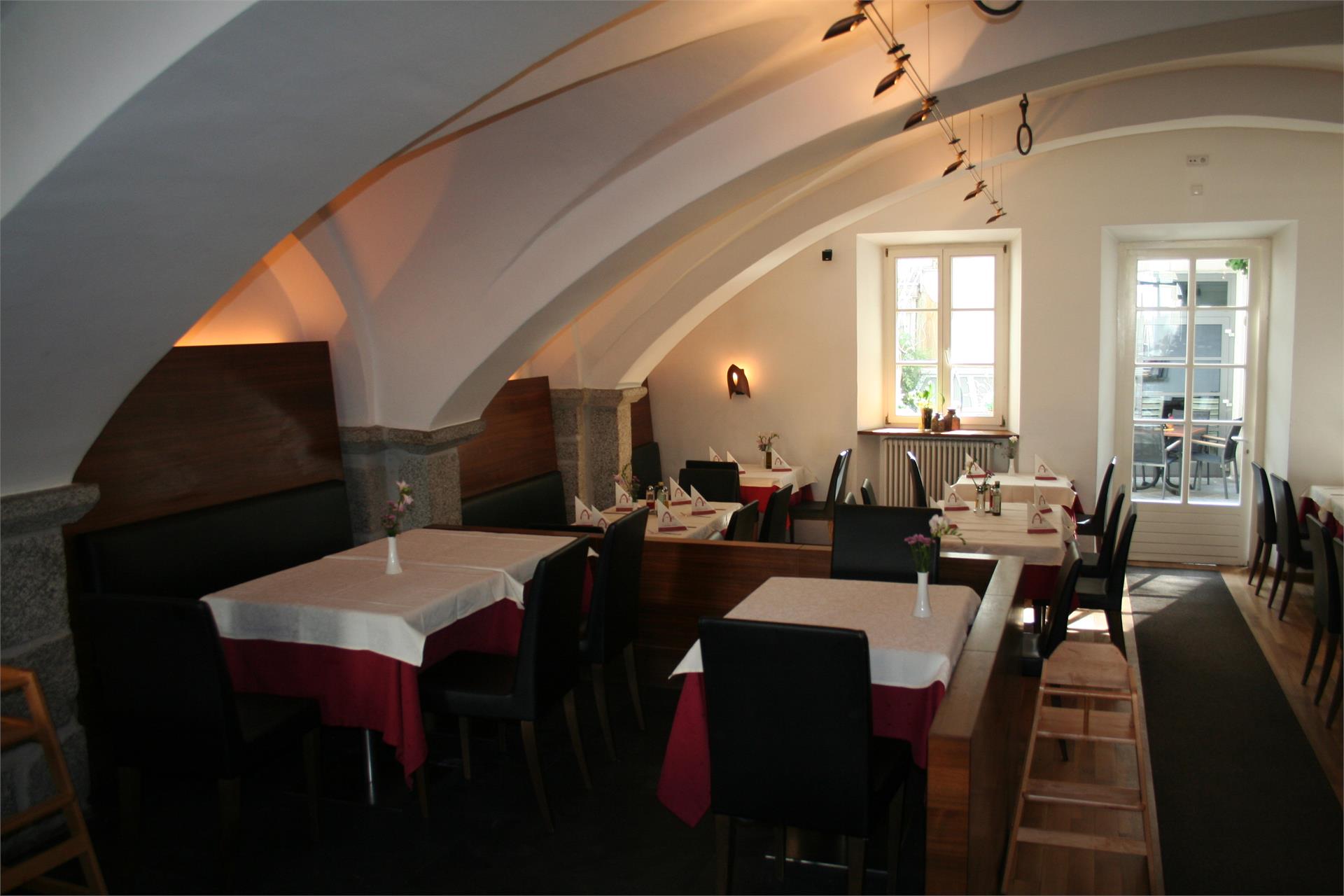 Restaurant Krone Bruneck 5 suedtirol.info