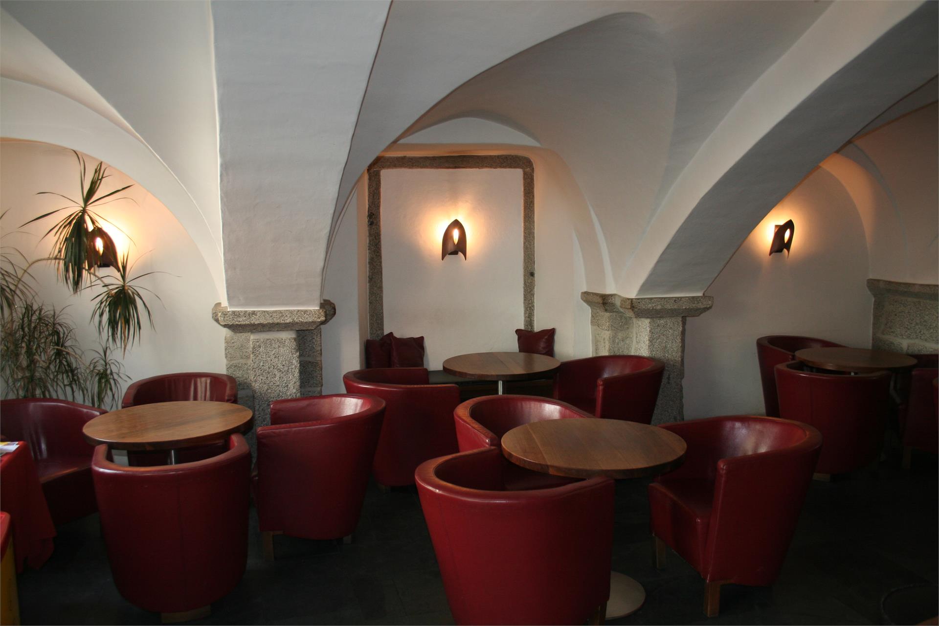 Restaurant Krone Bruneck 6 suedtirol.info