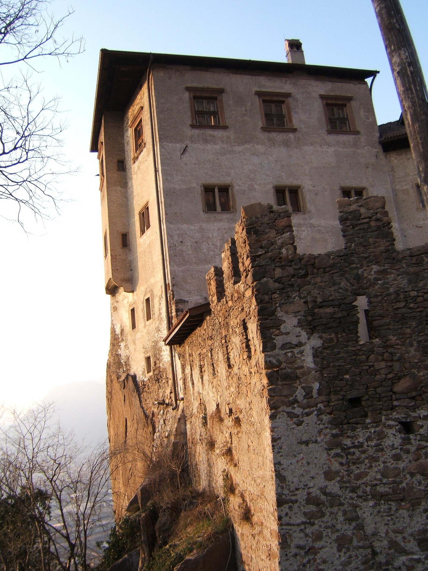 Castel Flavon above Bolzano
