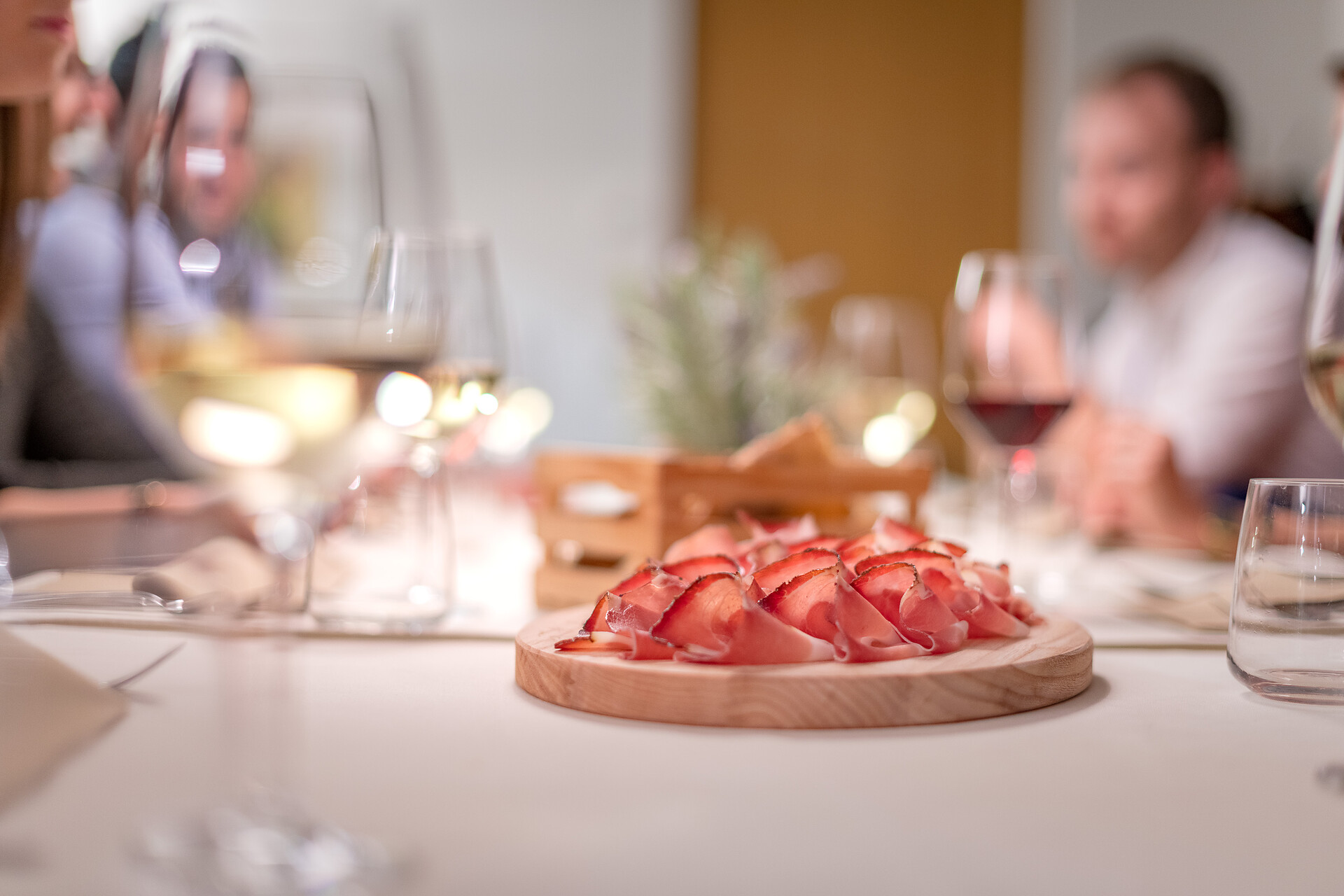 Rösslhof Buschenschank - Alto Adige Wine Road - #9 - suedtirol.info