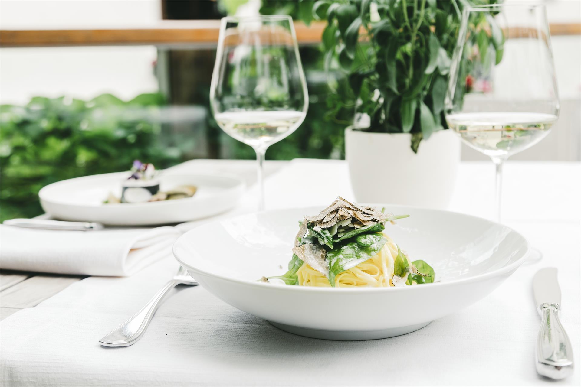 Restaurant Künstlerstübele Finsterwirt Brixen 4 suedtirol.info