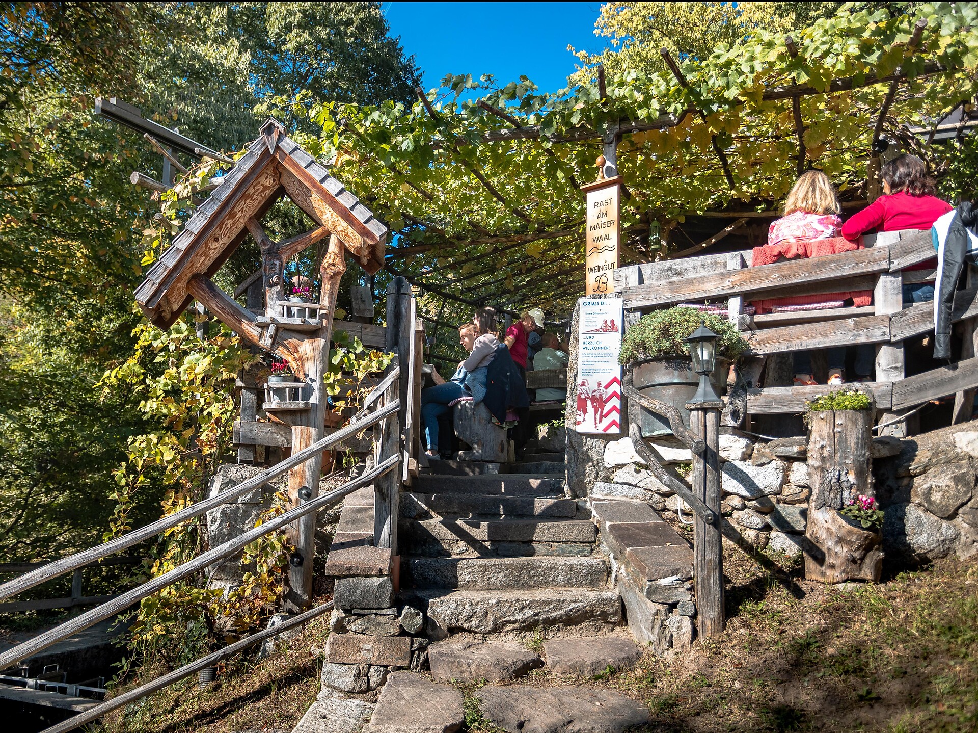 Rast am Waal am Maiser Waalweg - Meran und Umgebung - #1 - suedtirol.info