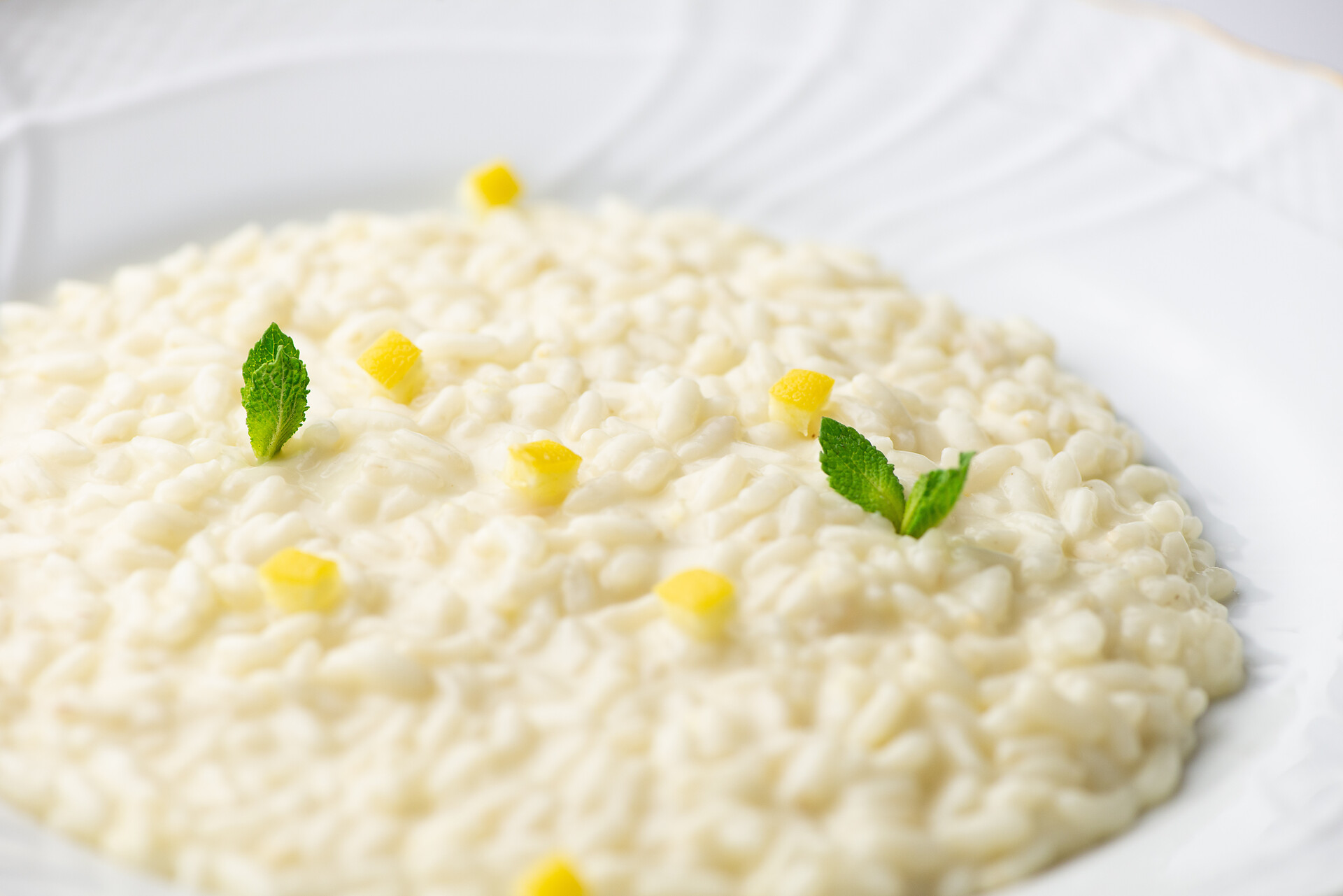 Ristorante Zur Kaiserkron Bolzano 6 suedtirol.info