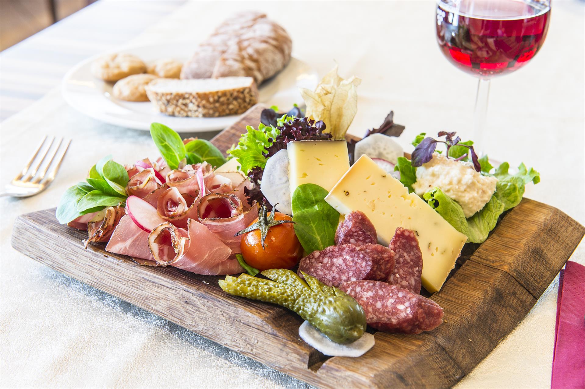 Ristorante Zum Tiroler Adler Tirolo 8 suedtirol.info