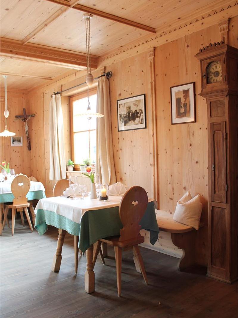 Restaurant Pizzeria Zur Brücke Tisens/Tesimo 1 suedtirol.info