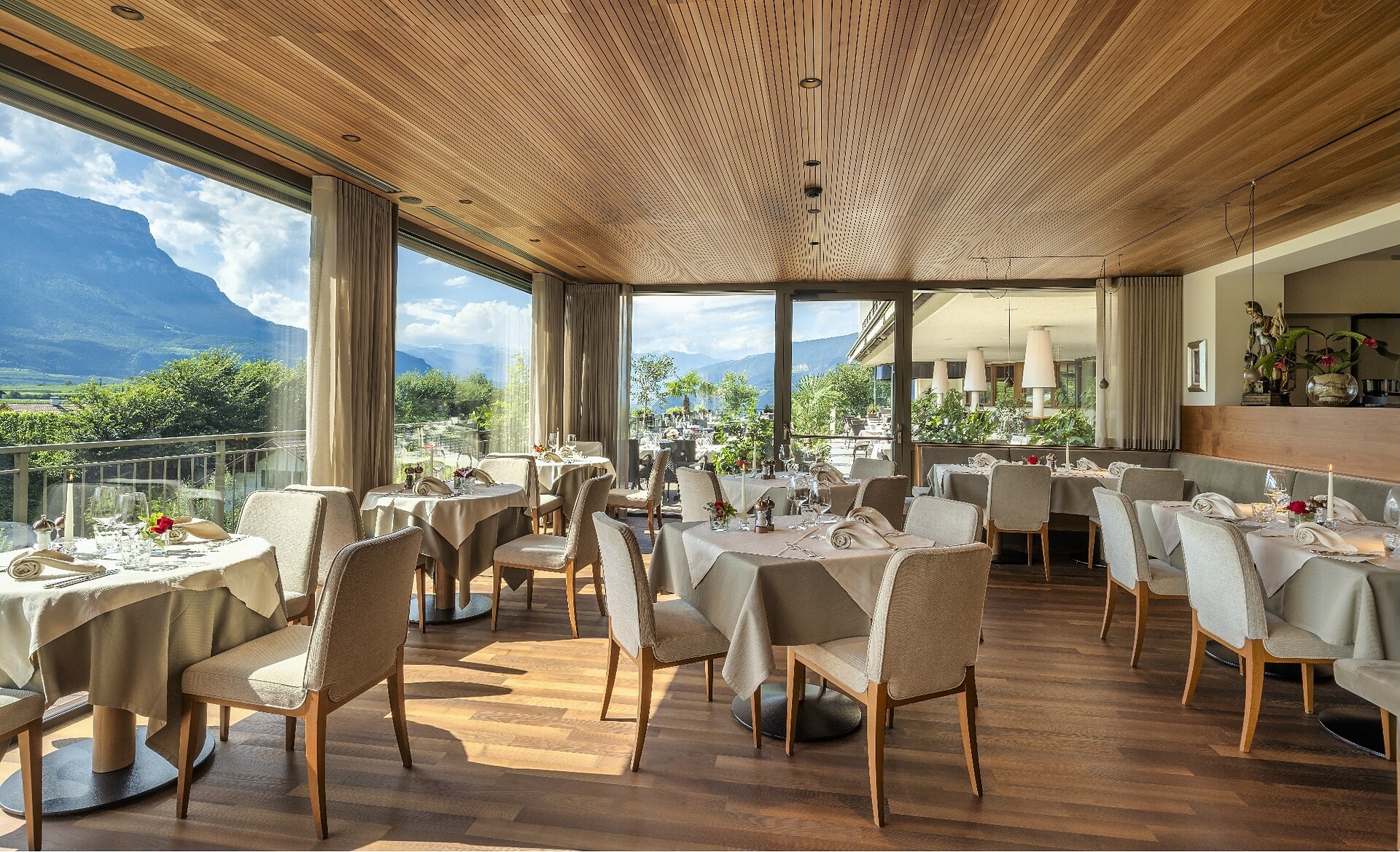 Restaurant Girlanerhof - Alto Adige Wine Road - #1 - suedtirol.info