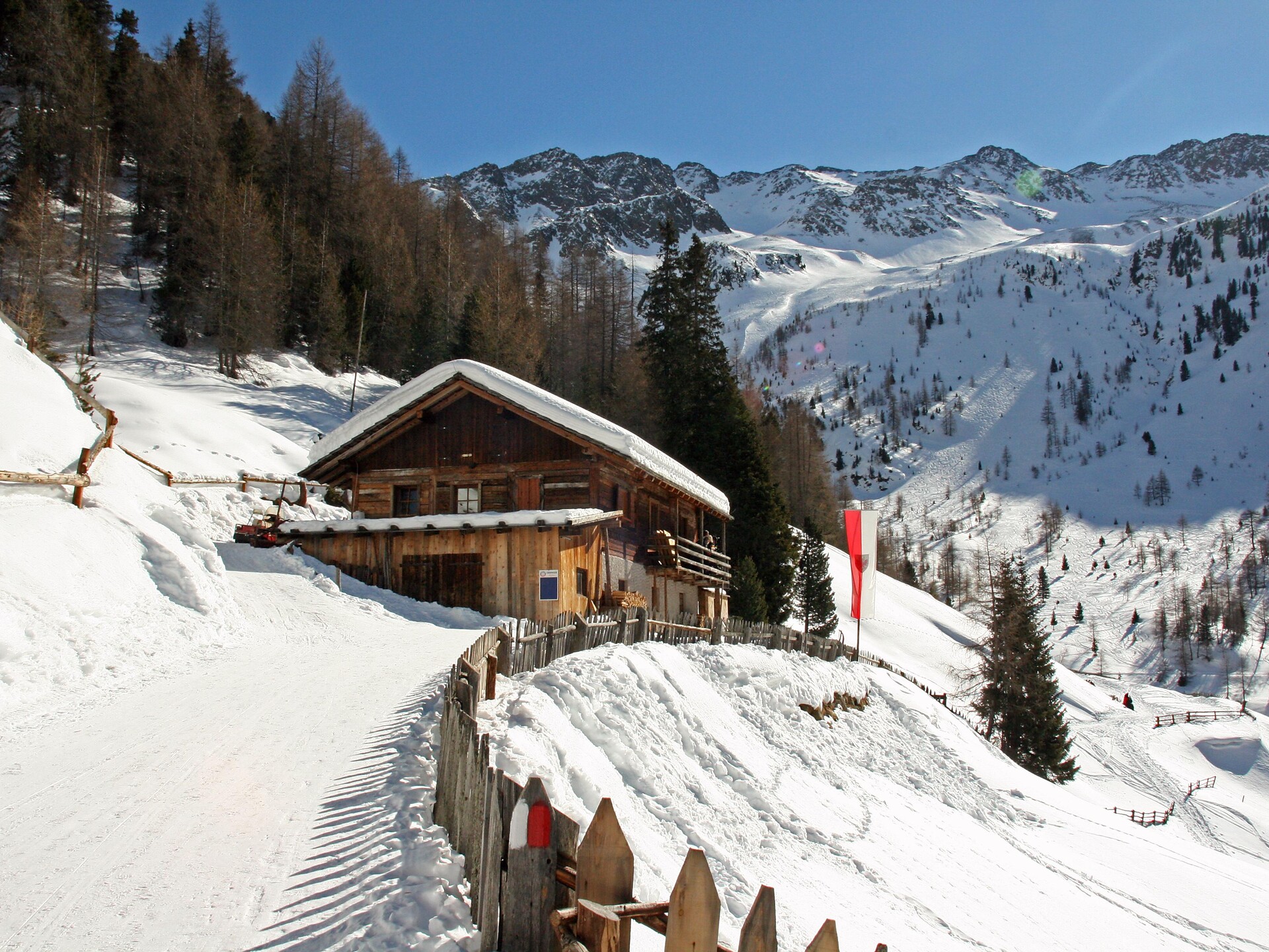 Steinzgeralm - Dolomites Region Kronplatz/Plan de Corones - #2 - suedtirol.info
