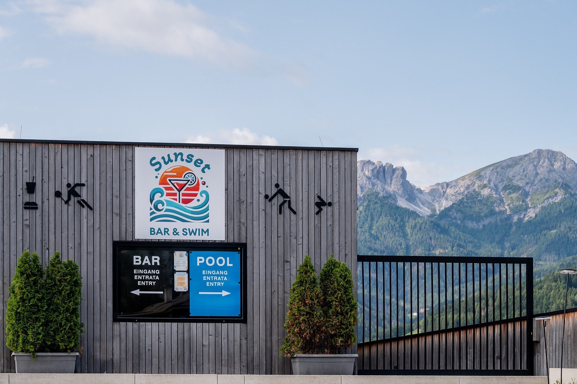 Sunset Bar & Swim - Dolomites Region Kronplatz/Plan de Corones - #2 - suedtirol.info