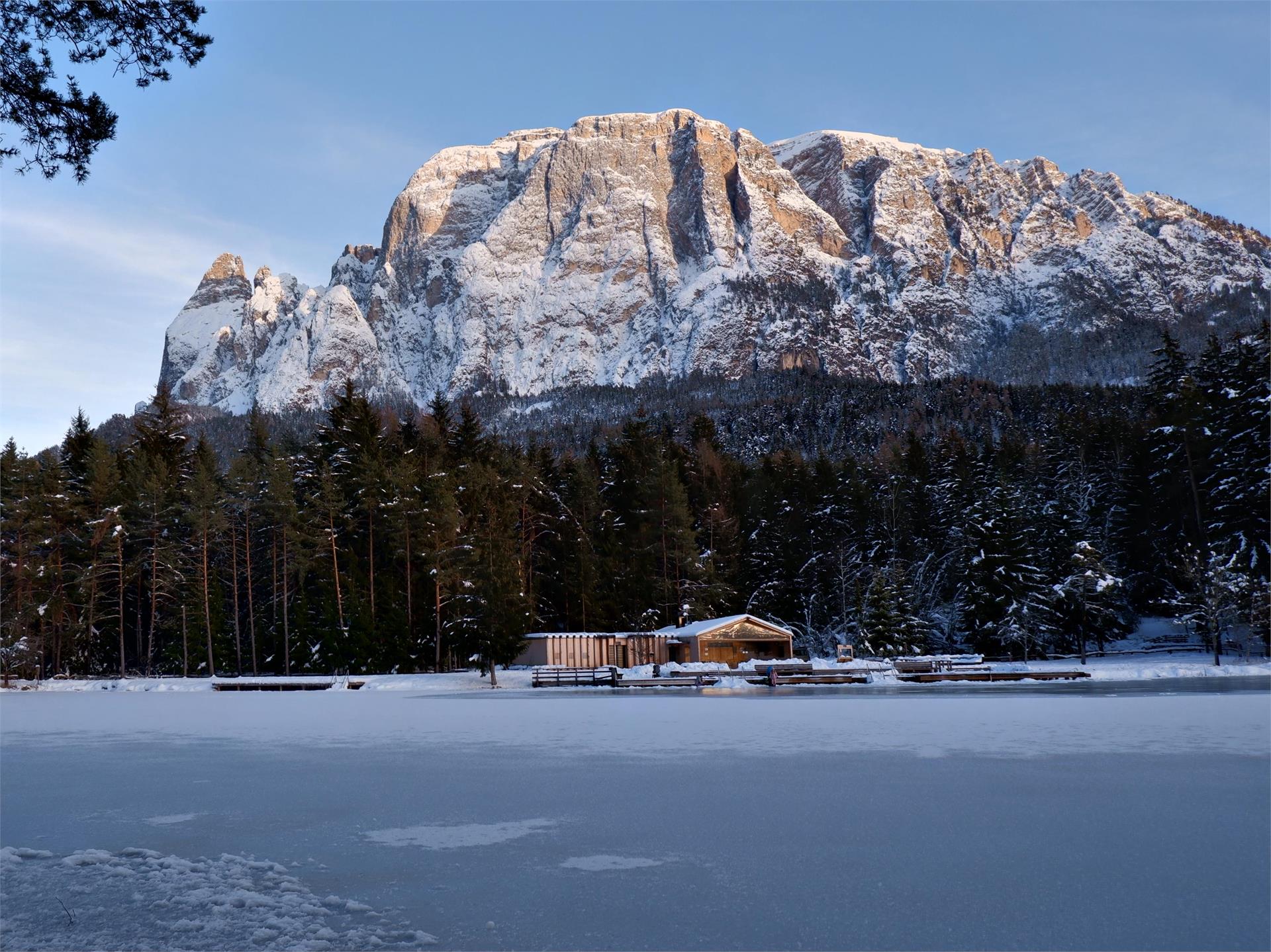 Schwimmhütt' Lake of Fié Völs am Schlern/Fiè allo Sciliar 1 suedtirol.info