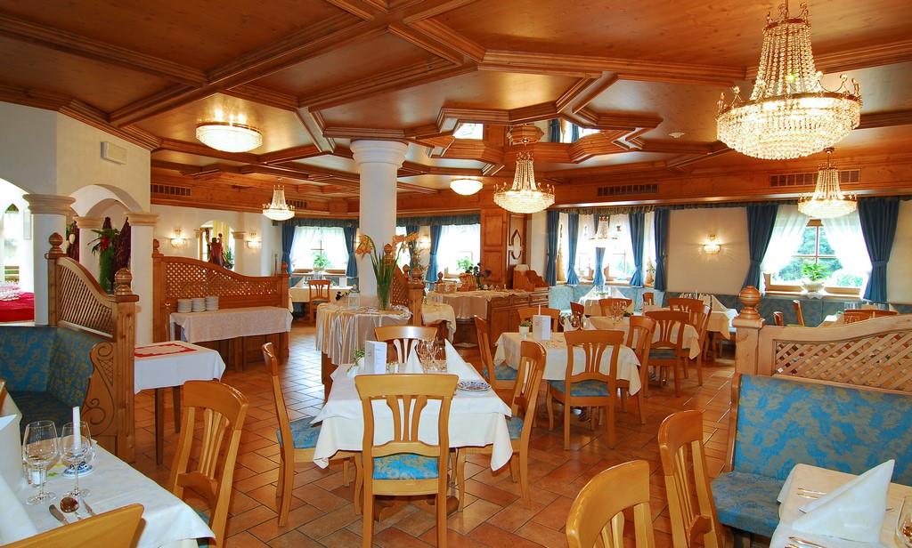 Santeshotel Wegerhof Rasen-Antholz 3 suedtirol.info