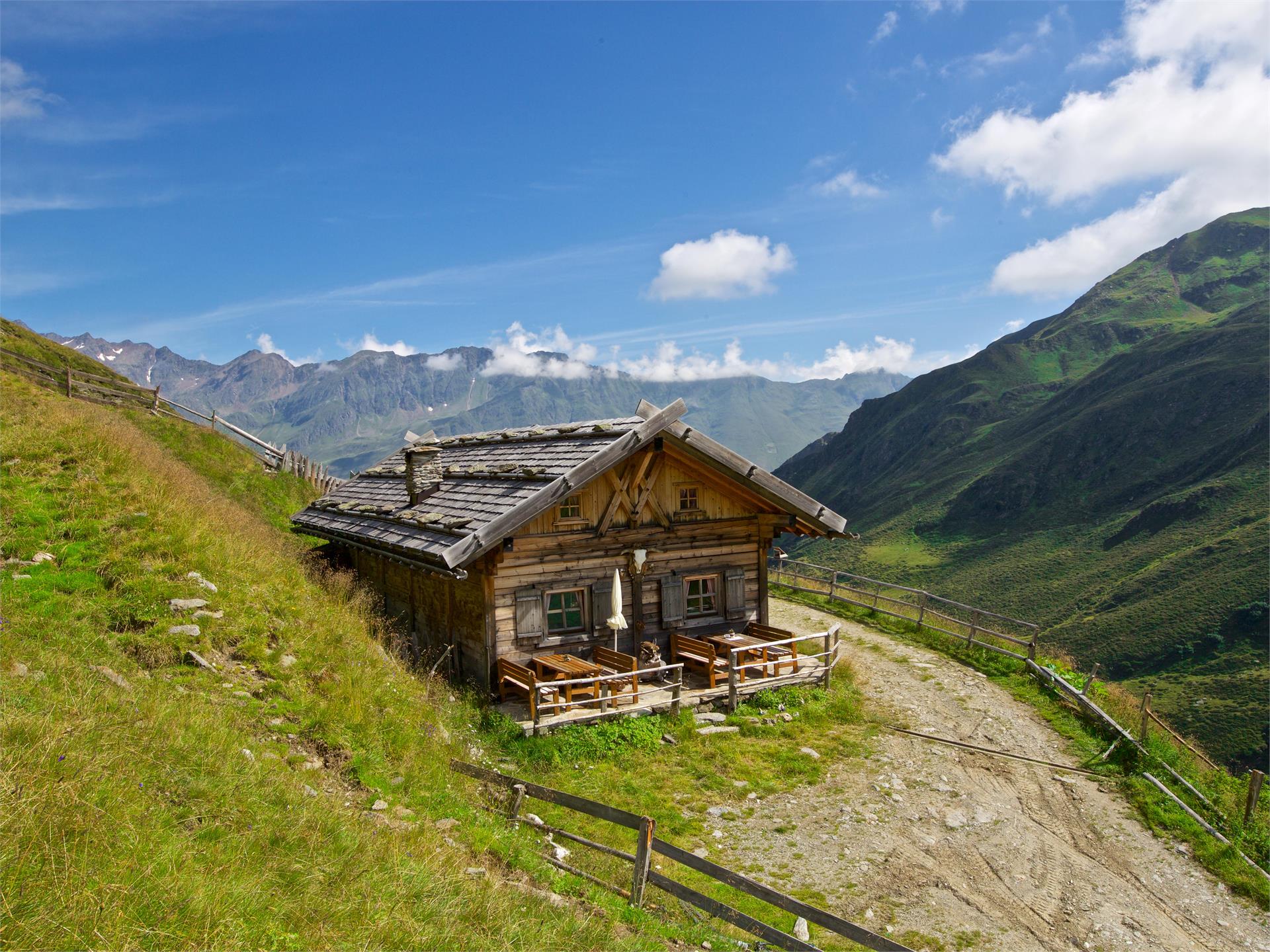 Staudenbergalm Ratschings/Racines 1 suedtirol.info