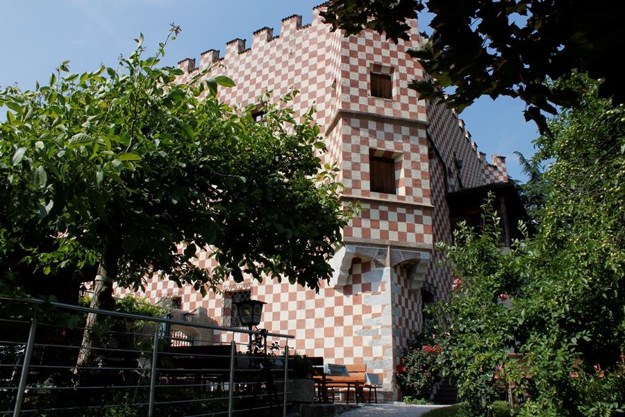 Schloß Friedburg Barbian/Barbiano 2 suedtirol.info