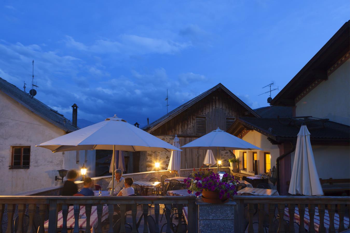 Schlossbar Mals/Malles 2 suedtirol.info