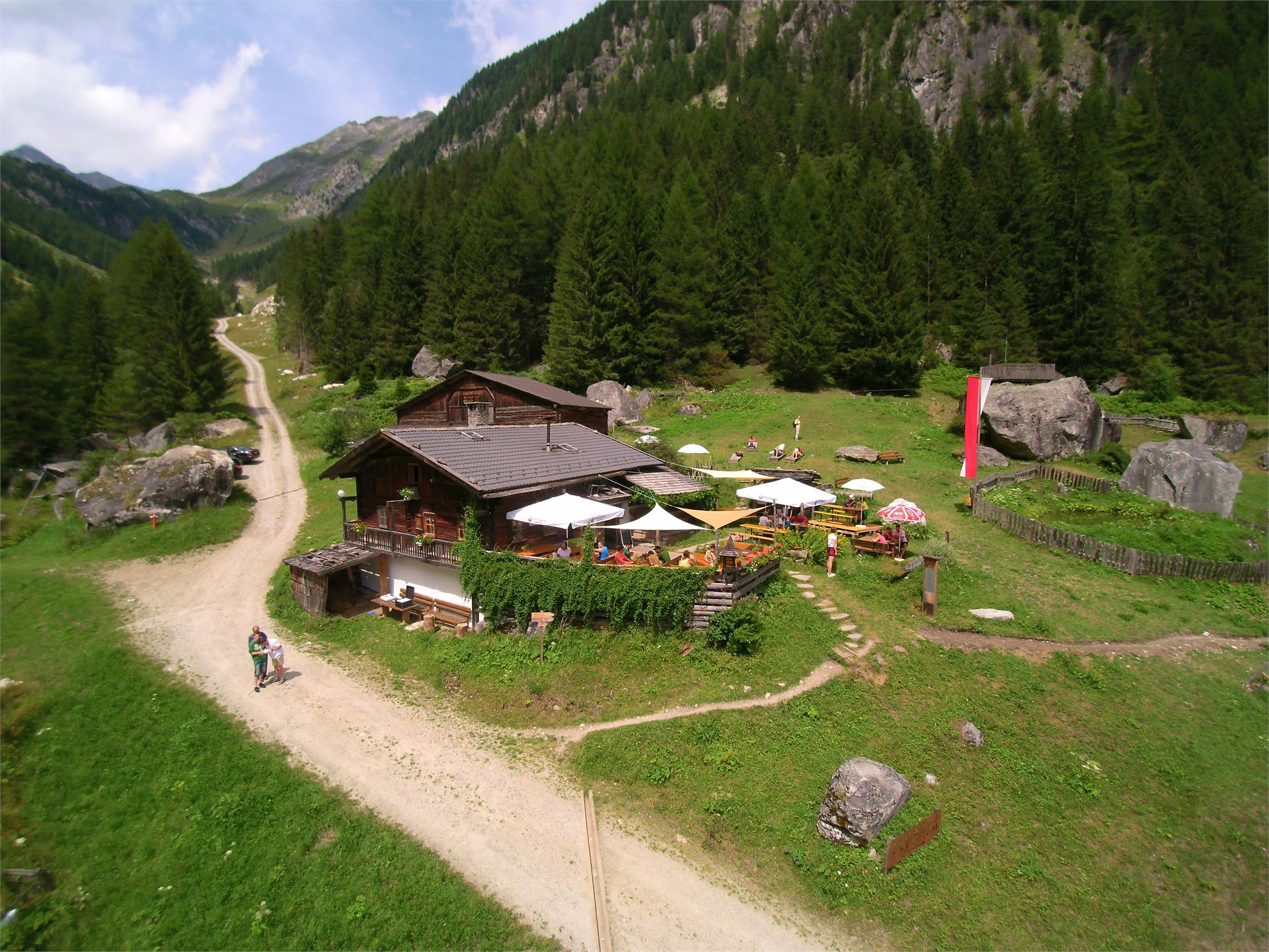 Schwarzbachalm malga Valle Aurina 4 suedtirol.info