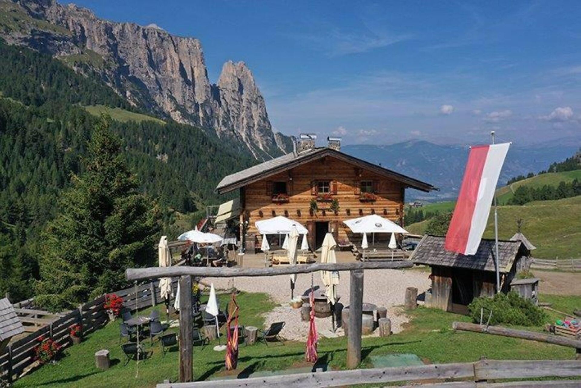 Saltnerhütte Tschapit - Dolomites Region Seiser Alm - #2 - suedtirol.info
