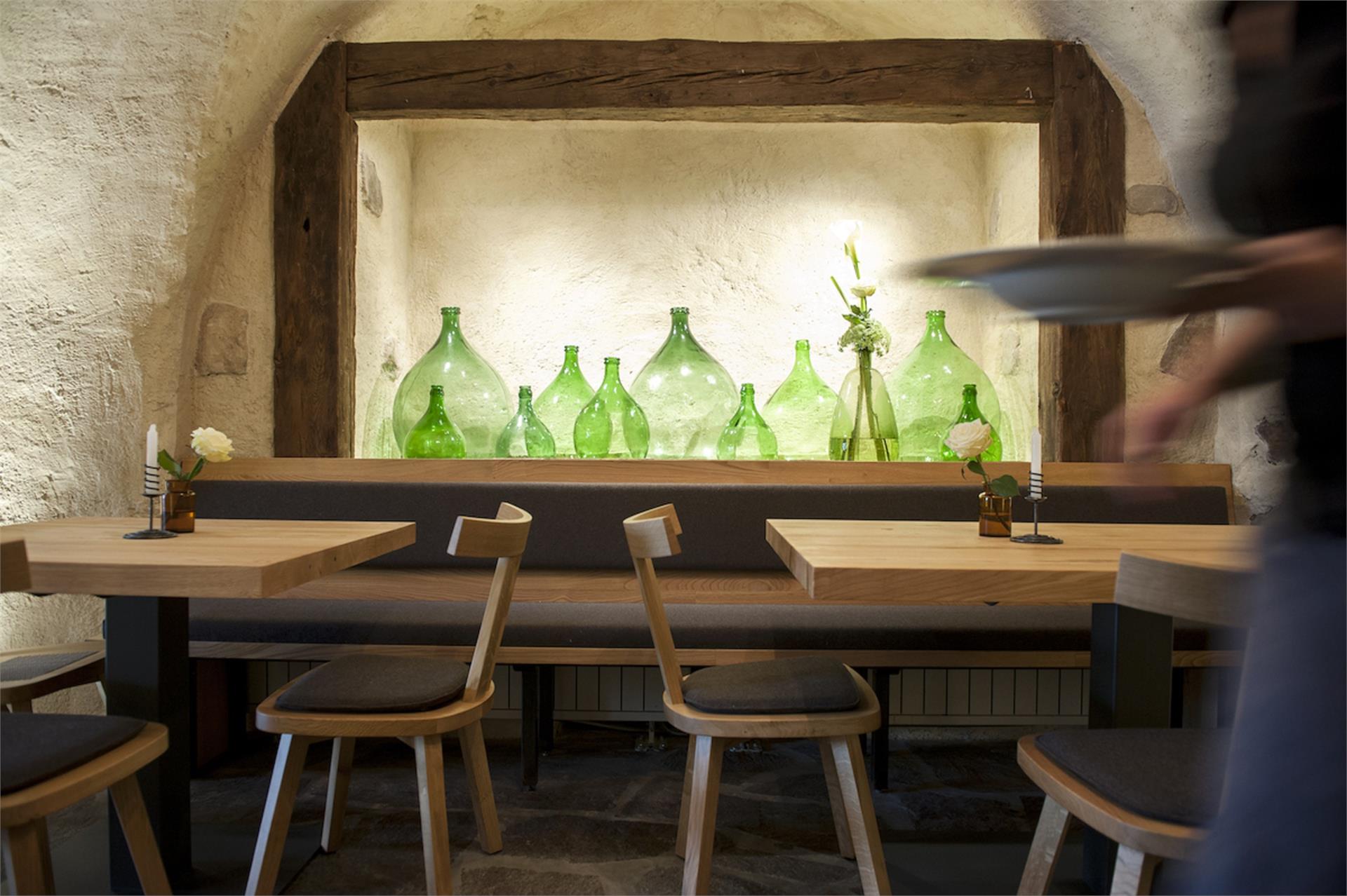 Seehofkeller Kaltern an der Weinstraße/Caldaro sulla Strada del Vino 20 suedtirol.info
