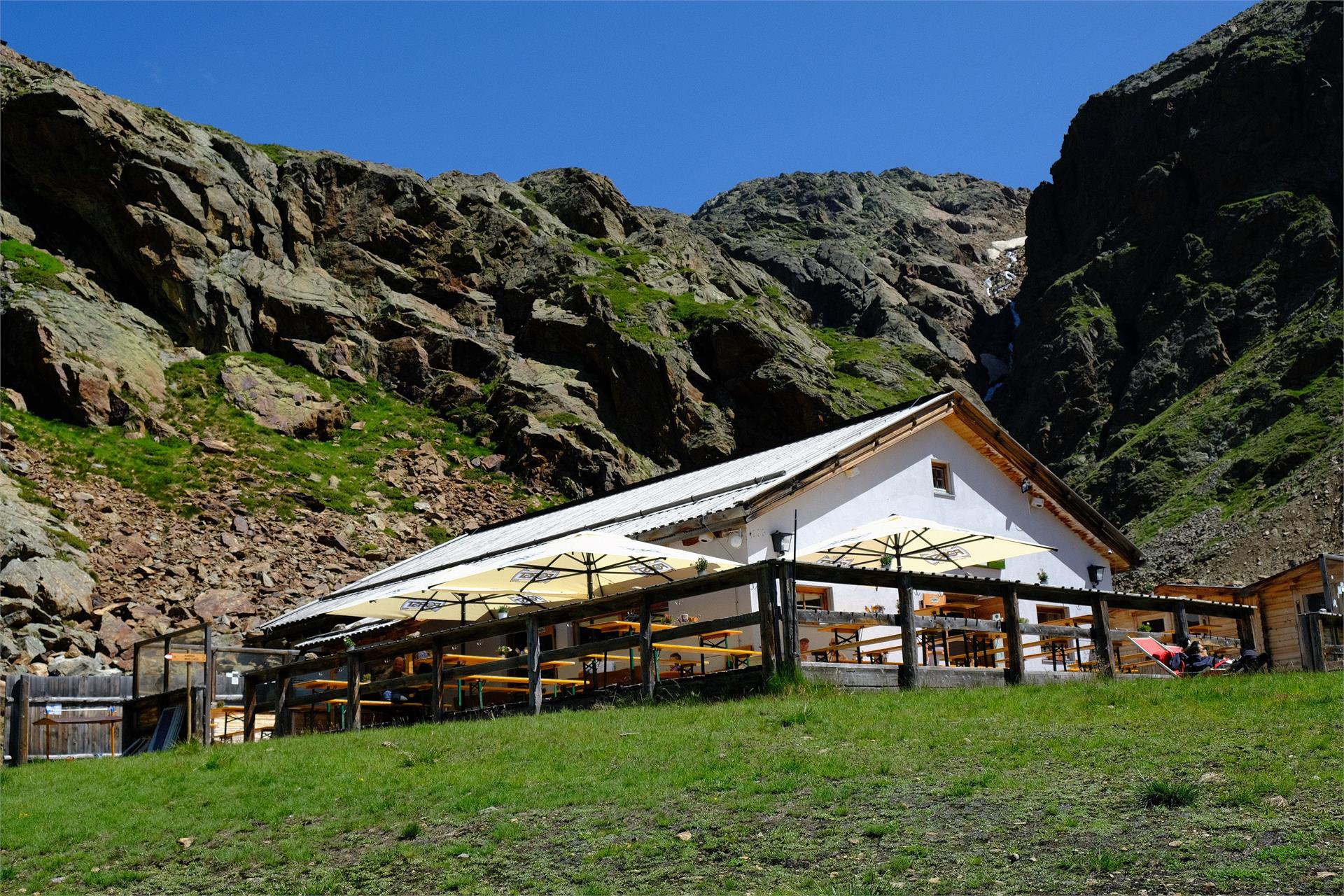 Teufelsegg hut Schnals/Senales 8 suedtirol.info