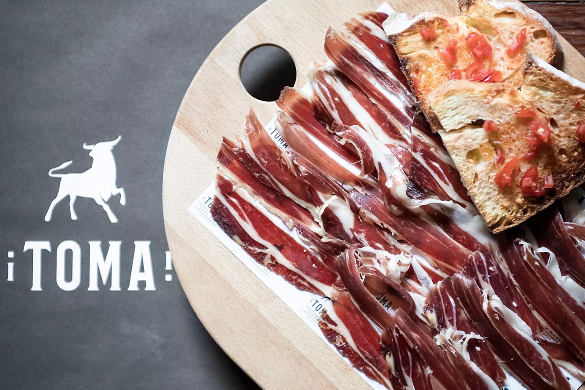 Toma Tapas Bar