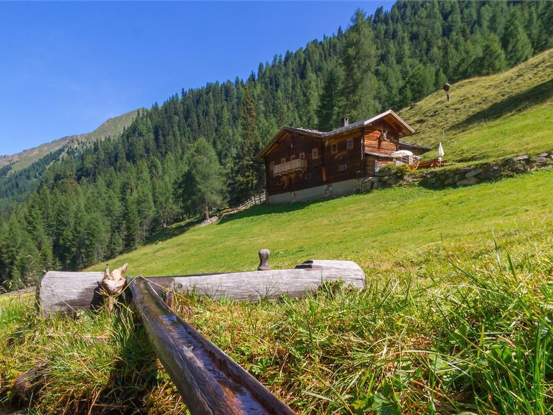 Tolder Hütte 1942 m Gsies/Valle di Casies 1 suedtirol.info