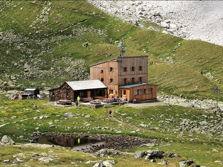 Tribulaun alpine hut Brenner/Brennero 1 suedtirol.info