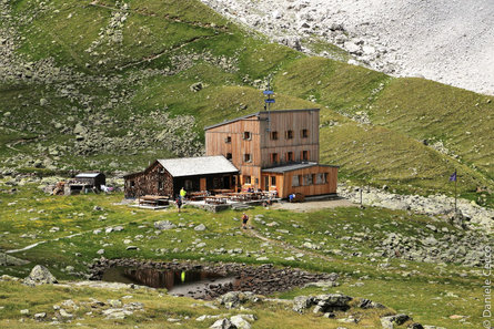 Tribulaun alpine hut Brenner/Brennero 3 suedtirol.info