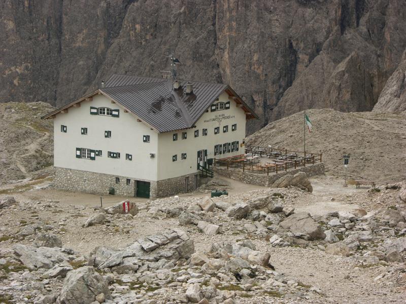 Ütia F.Cavazza al Pisciadú Corvara 1 suedtirol.info