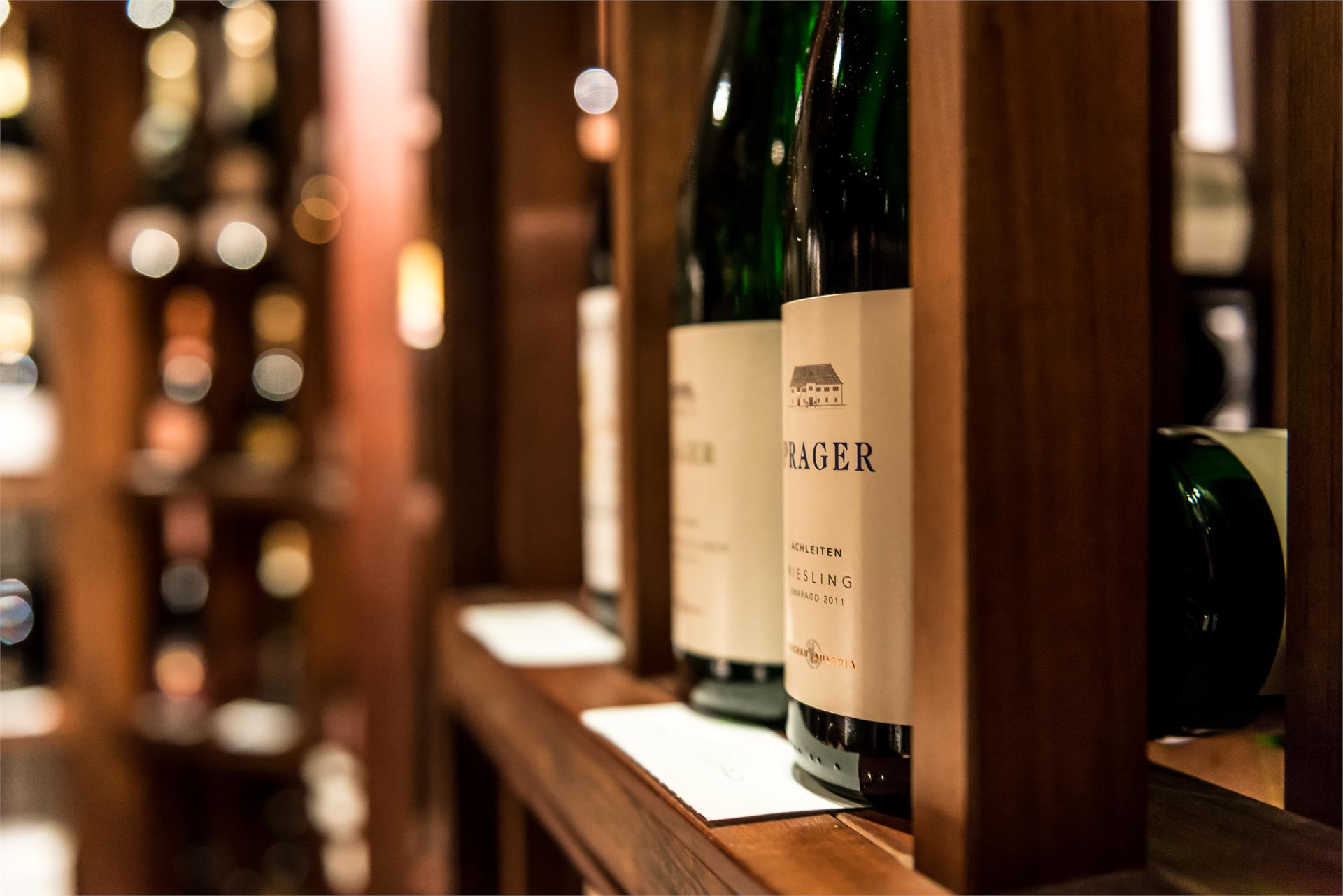 Vinus - Peter's Weinbistro Brixen/Bressanone 10 suedtirol.info