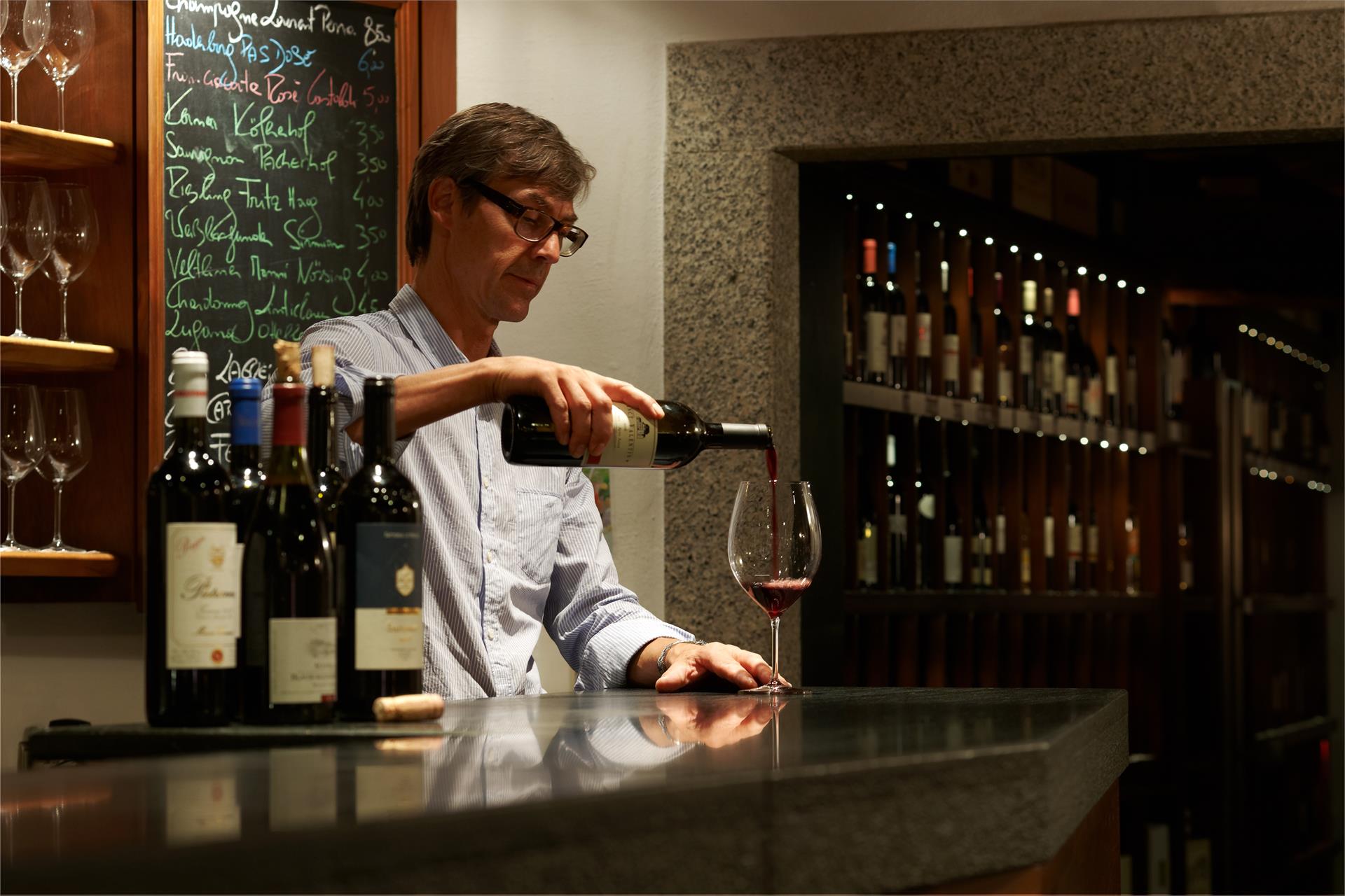 Vinus - Peter's Weinbistro Brixen/Bressanone 2 suedtirol.info