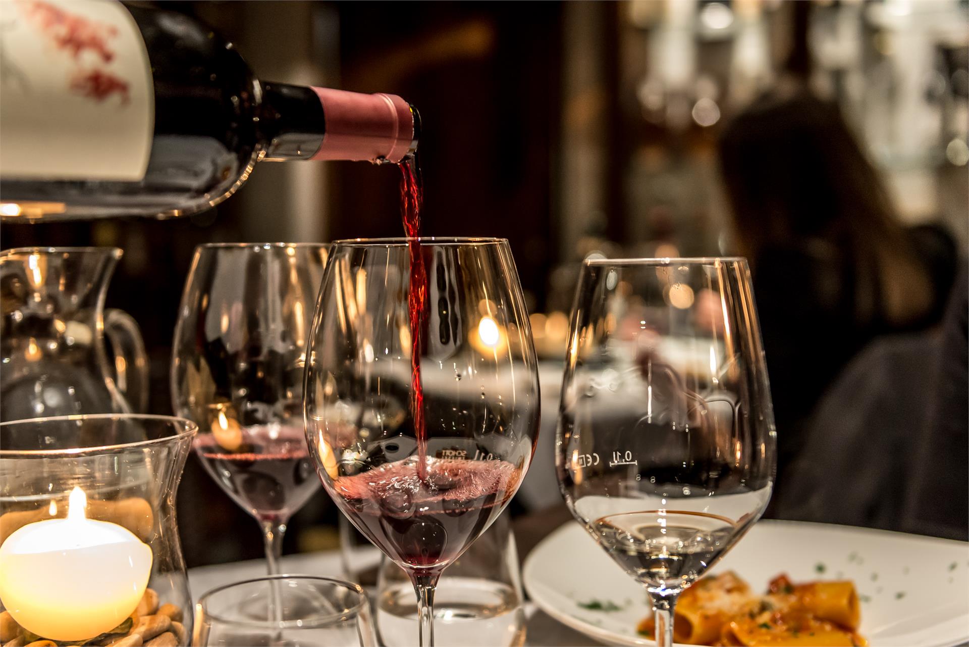 Vinus - Peter's Weinbistro Brixen/Bressanone 6 suedtirol.info