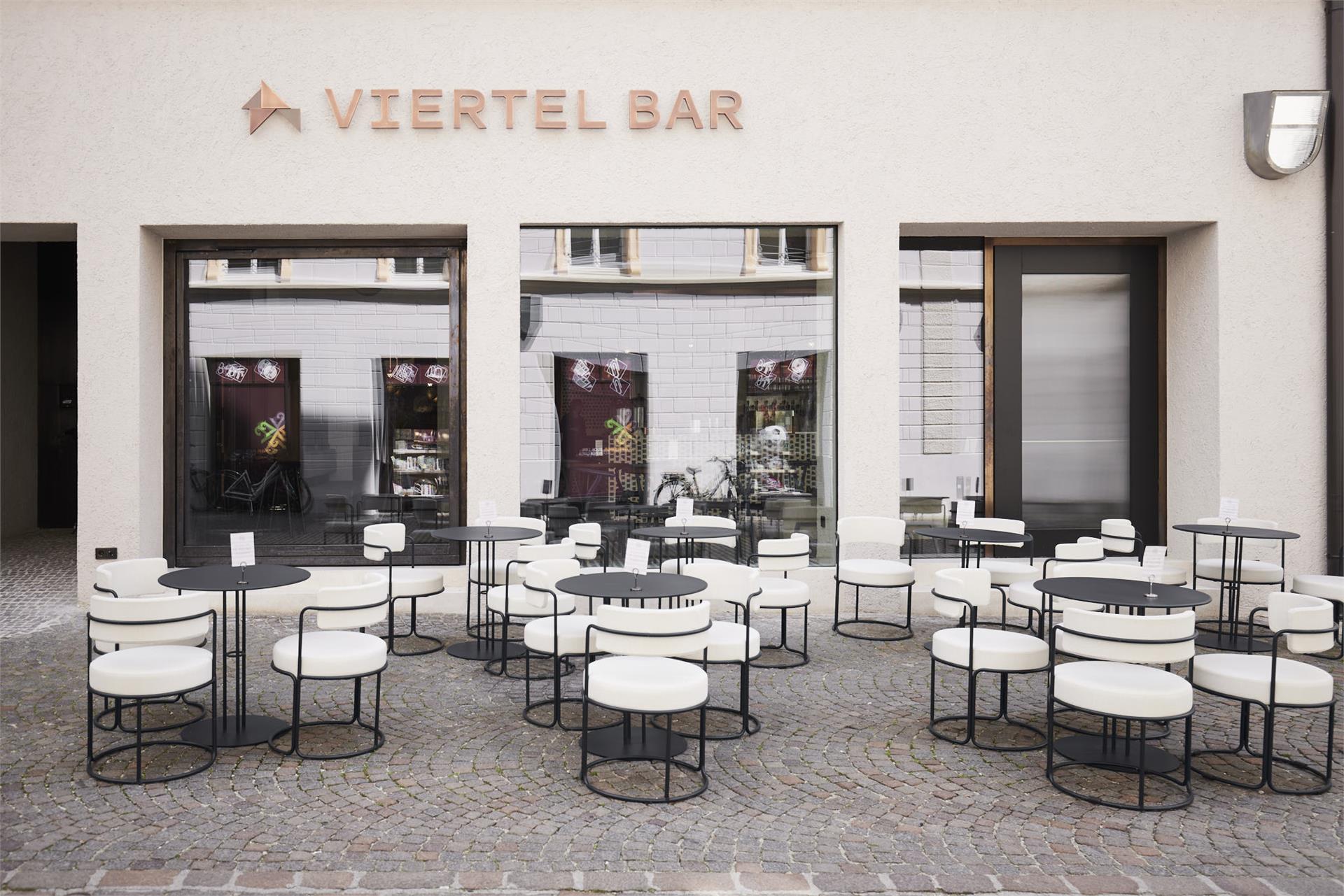 Viertel Bar Bistro Brixen/Bressanone 1 suedtirol.info