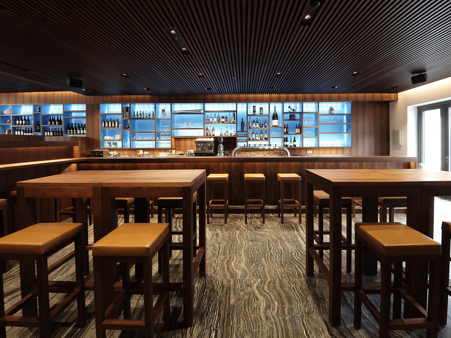 Wine & Beer Lounge "e11far" - Bolzano/Bozen and environs - #1 - suedtirol.info