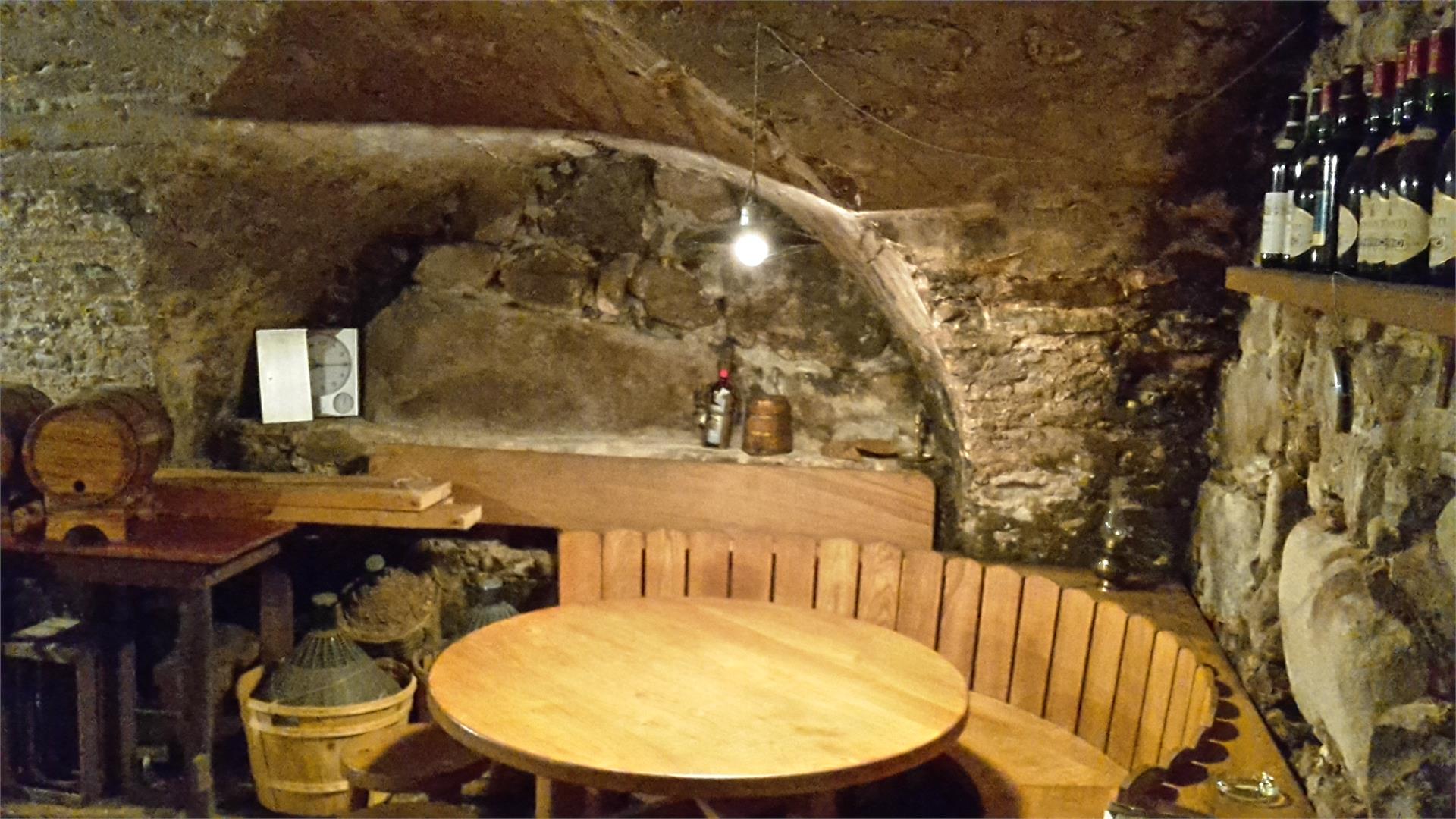 Wine shop Veritas Laives/Leifers 2 suedtirol.info
