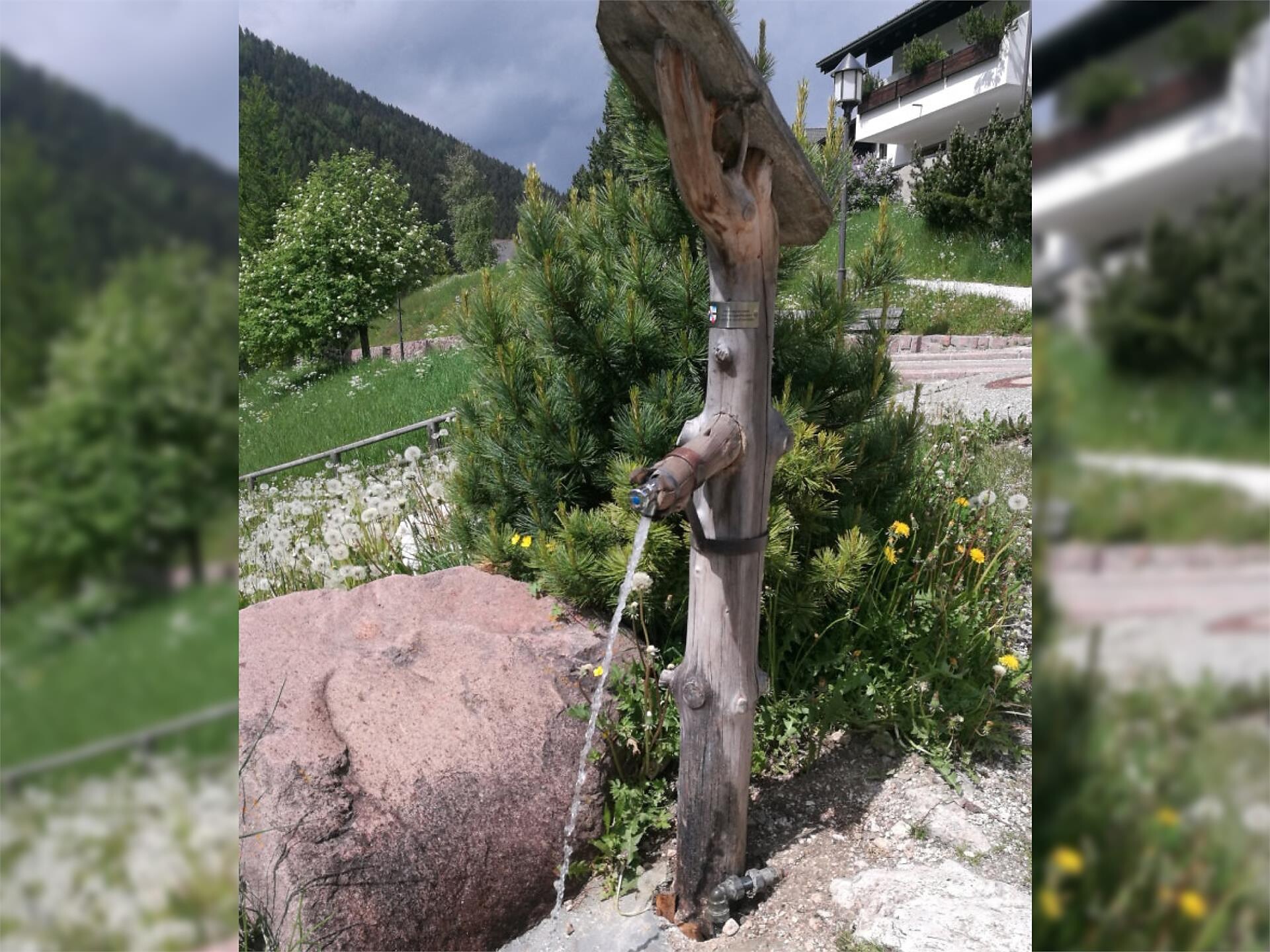 Rispetta la montagna - Fontana Parco Giochi Maciaconi Mastlé Selva Val Gardena Selva 1 suedtirol.info