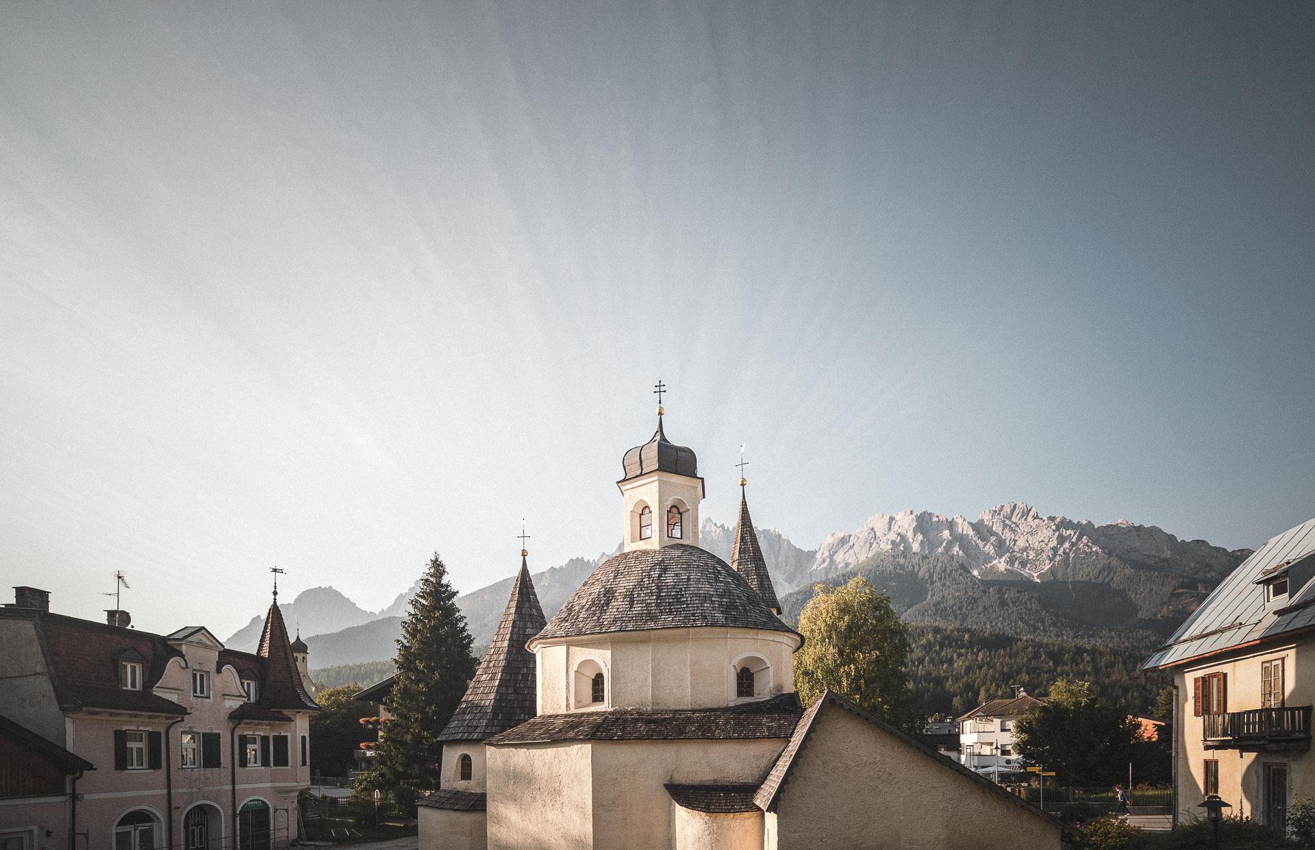 Altöttinger- und Grabeskirche Innichen 1 suedtirol.info