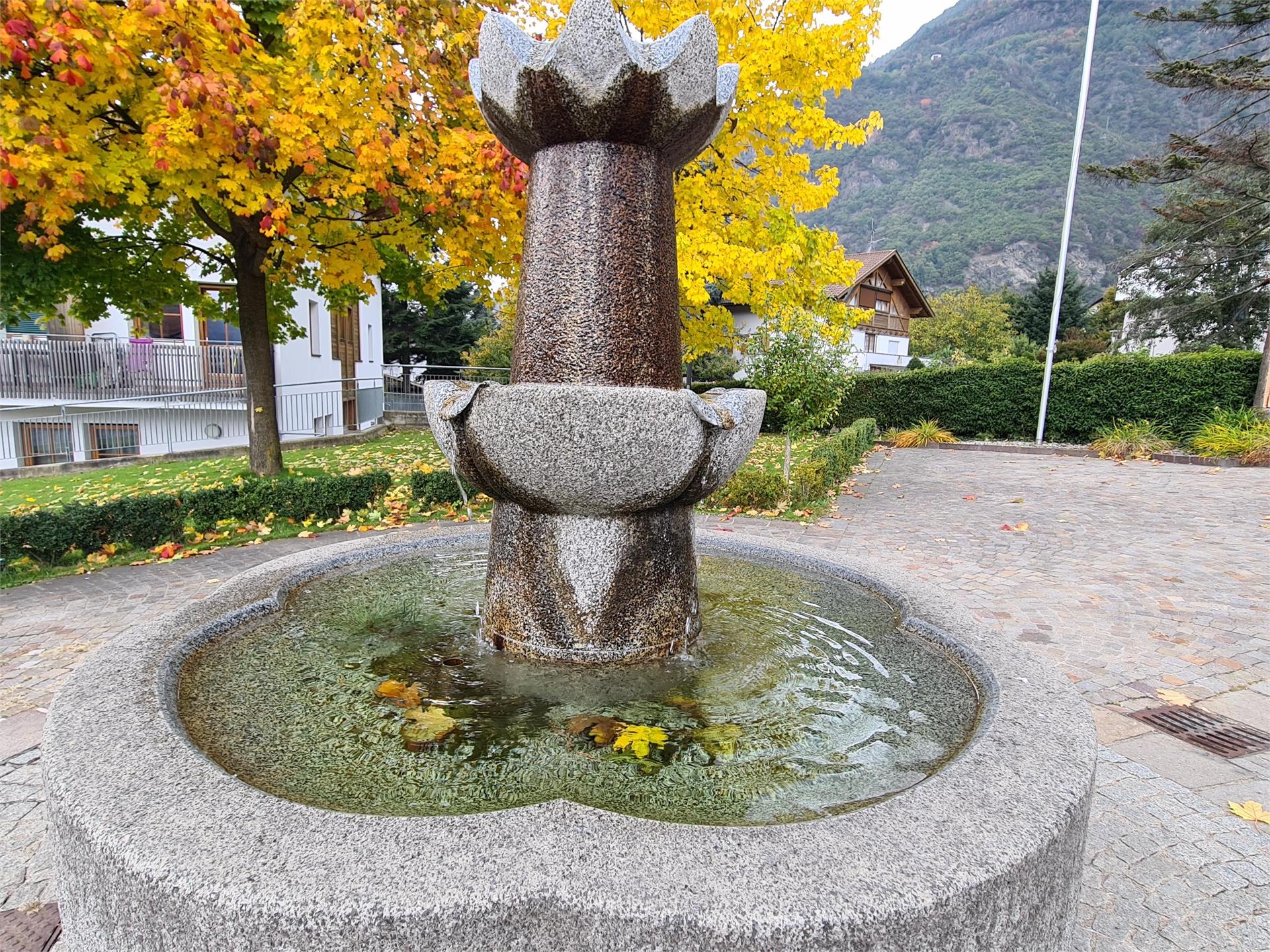 Achtsam am Berg - Jakobsbrunnen - Trinkwasserfüllpunkt Partschins 2 suedtirol.info
