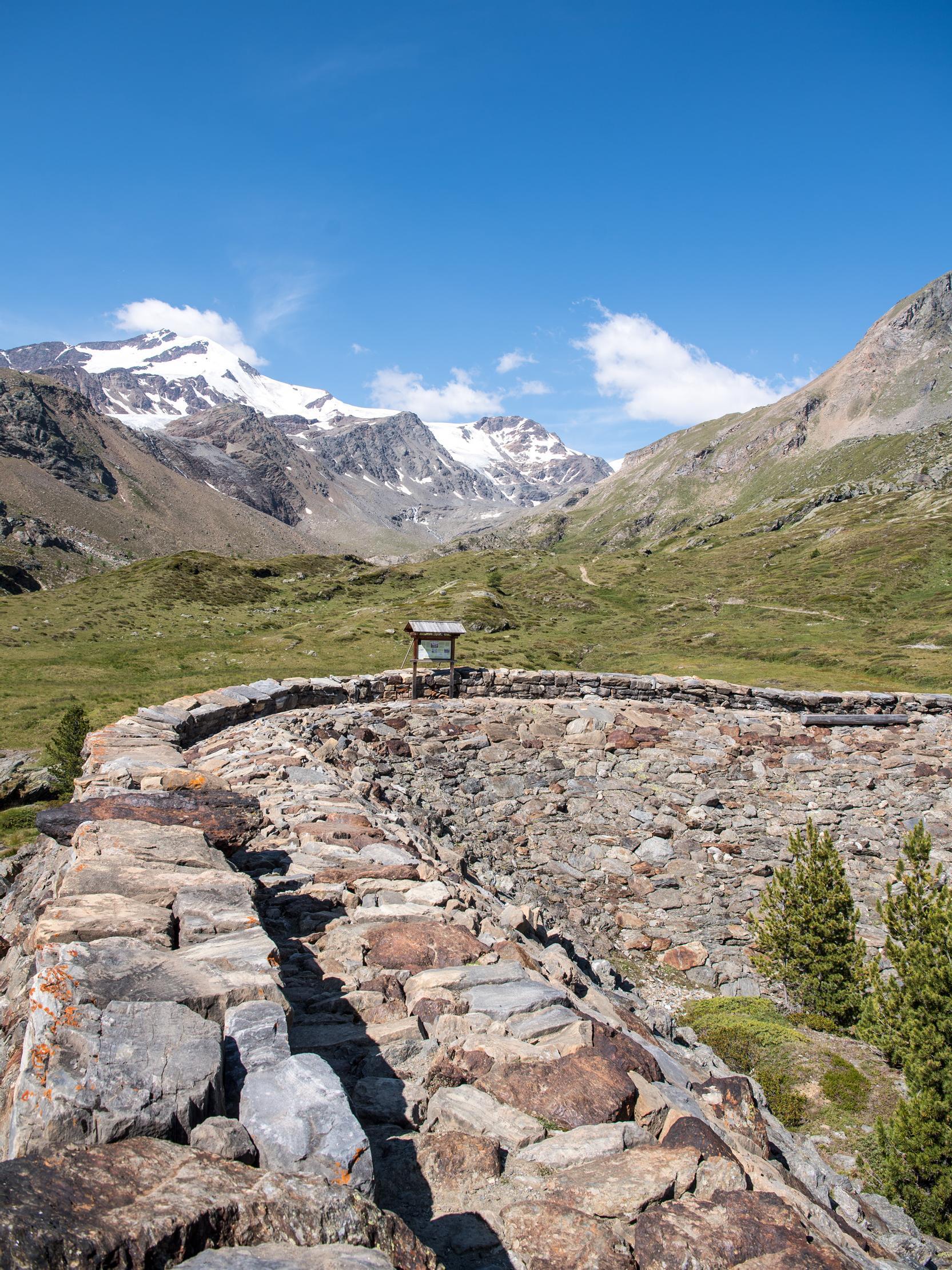 Old dam wall Martell/Martello 1 suedtirol.info