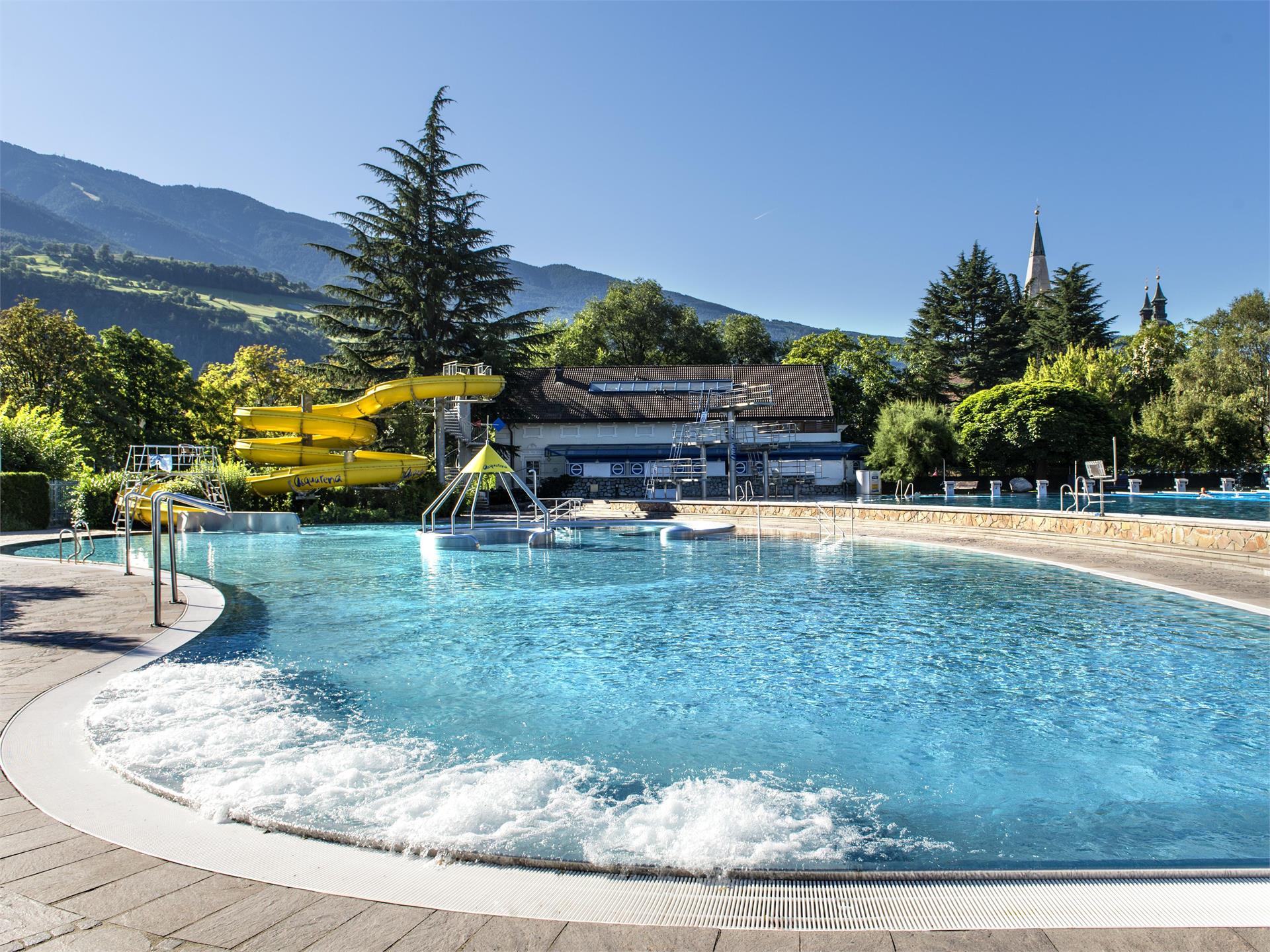 Acquarena outdoor swimming pool Brixen/Bressanone 4 suedtirol.info