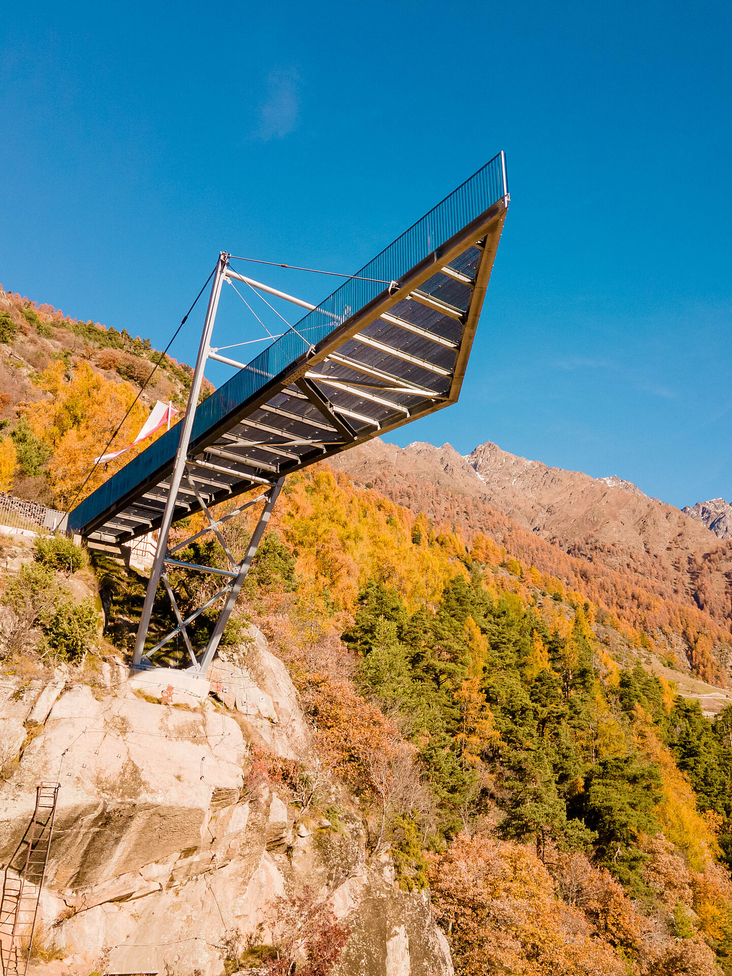 Aussichtsplattform Sonnenberg - Meran und Umgebung - #3 - suedtirol.info