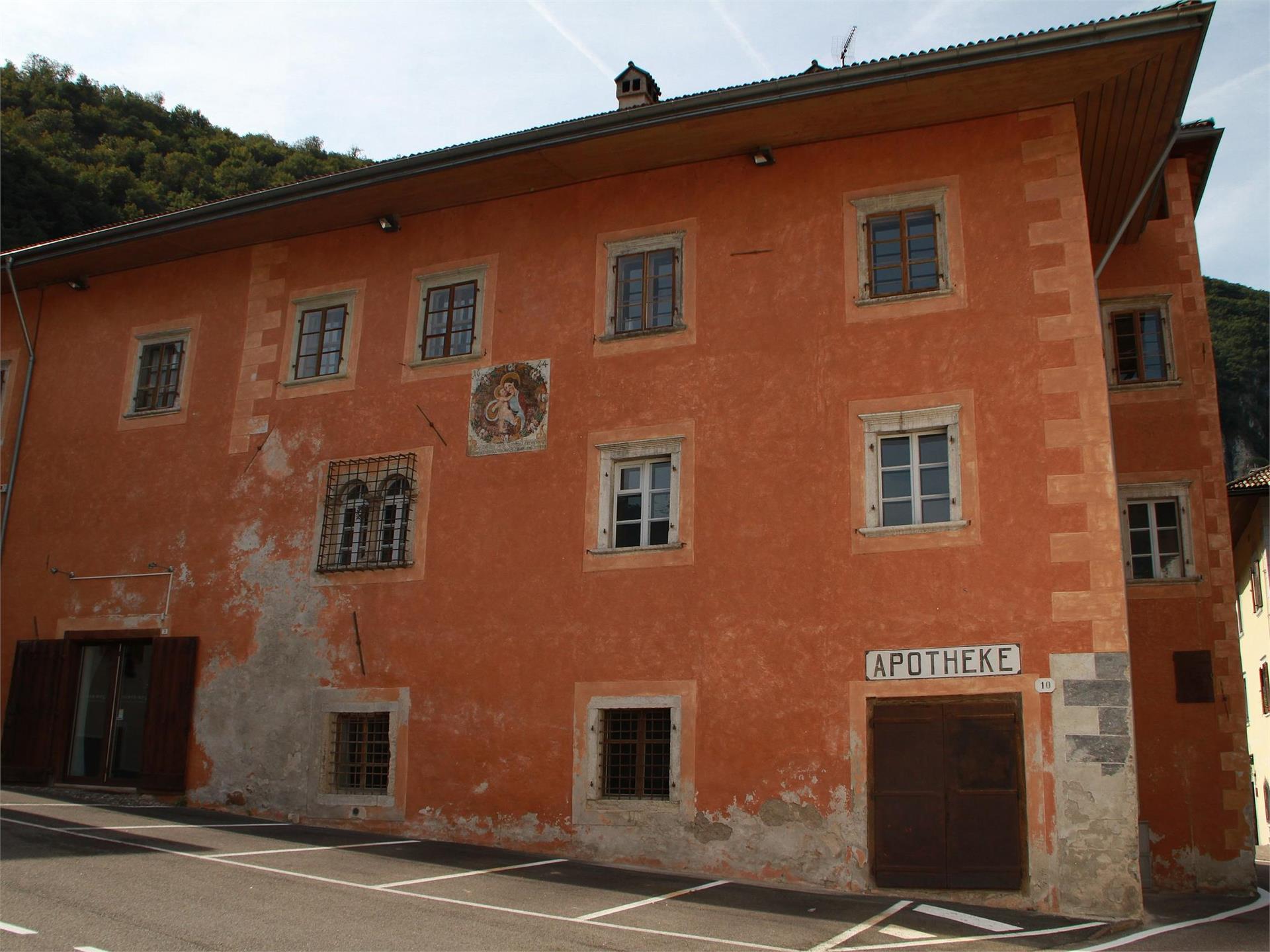 Ansitz Liebenstein Salurn 1 suedtirol.info
