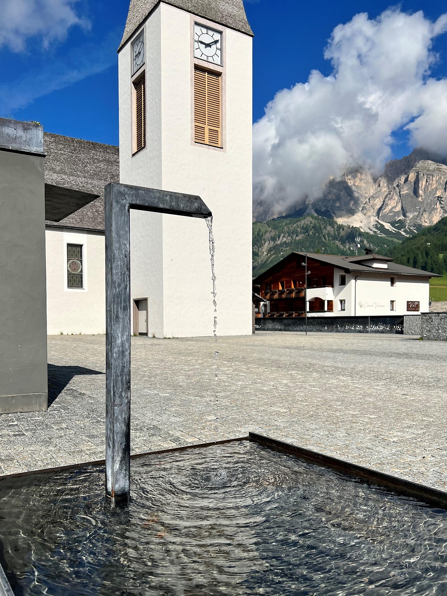 Fountain church