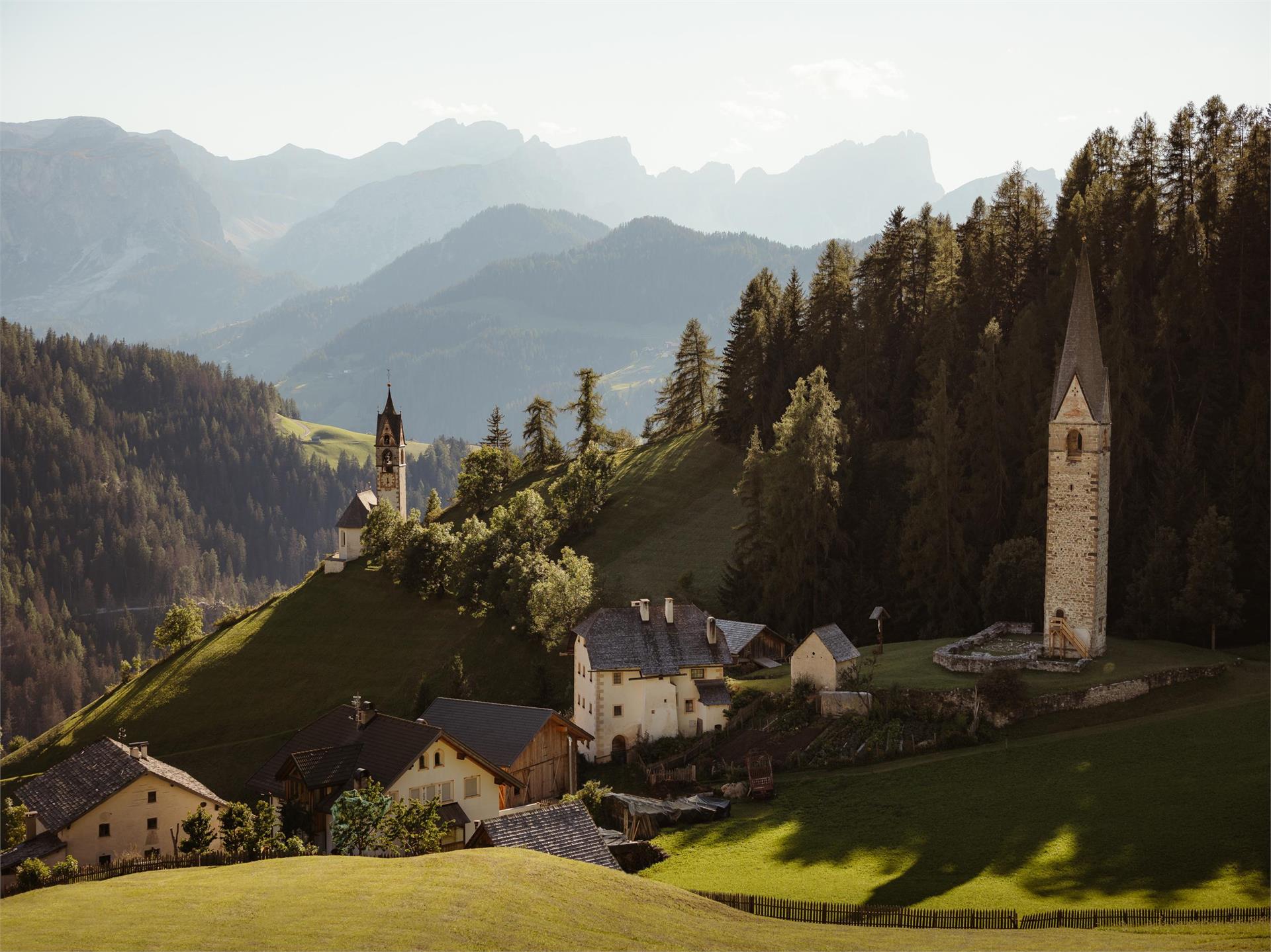 Vecchia chiesa parrocchiale La Val La Val 1 suedtirol.info