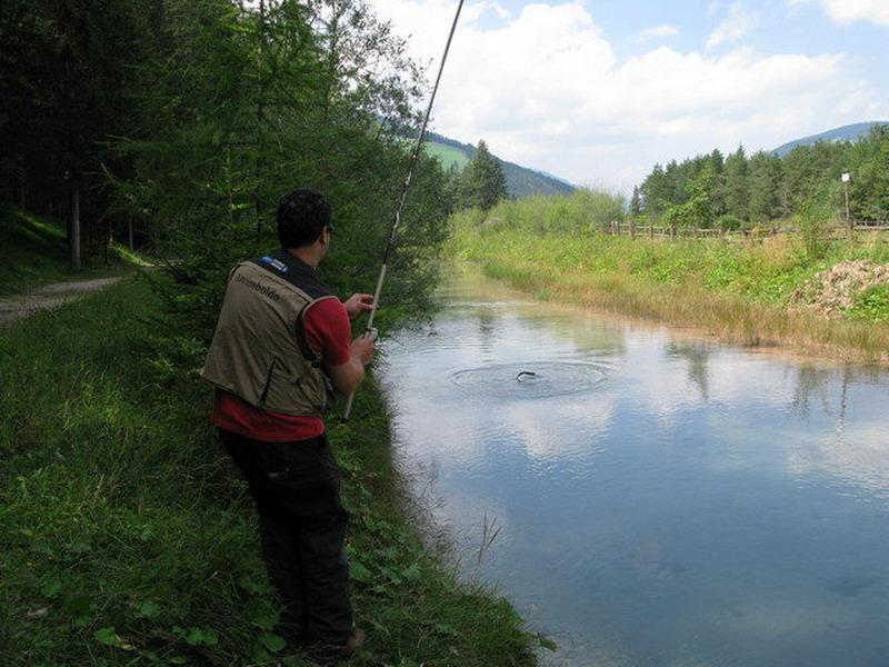 Fishing in San Martin San Martin /San Martino 1 suedtirol.info