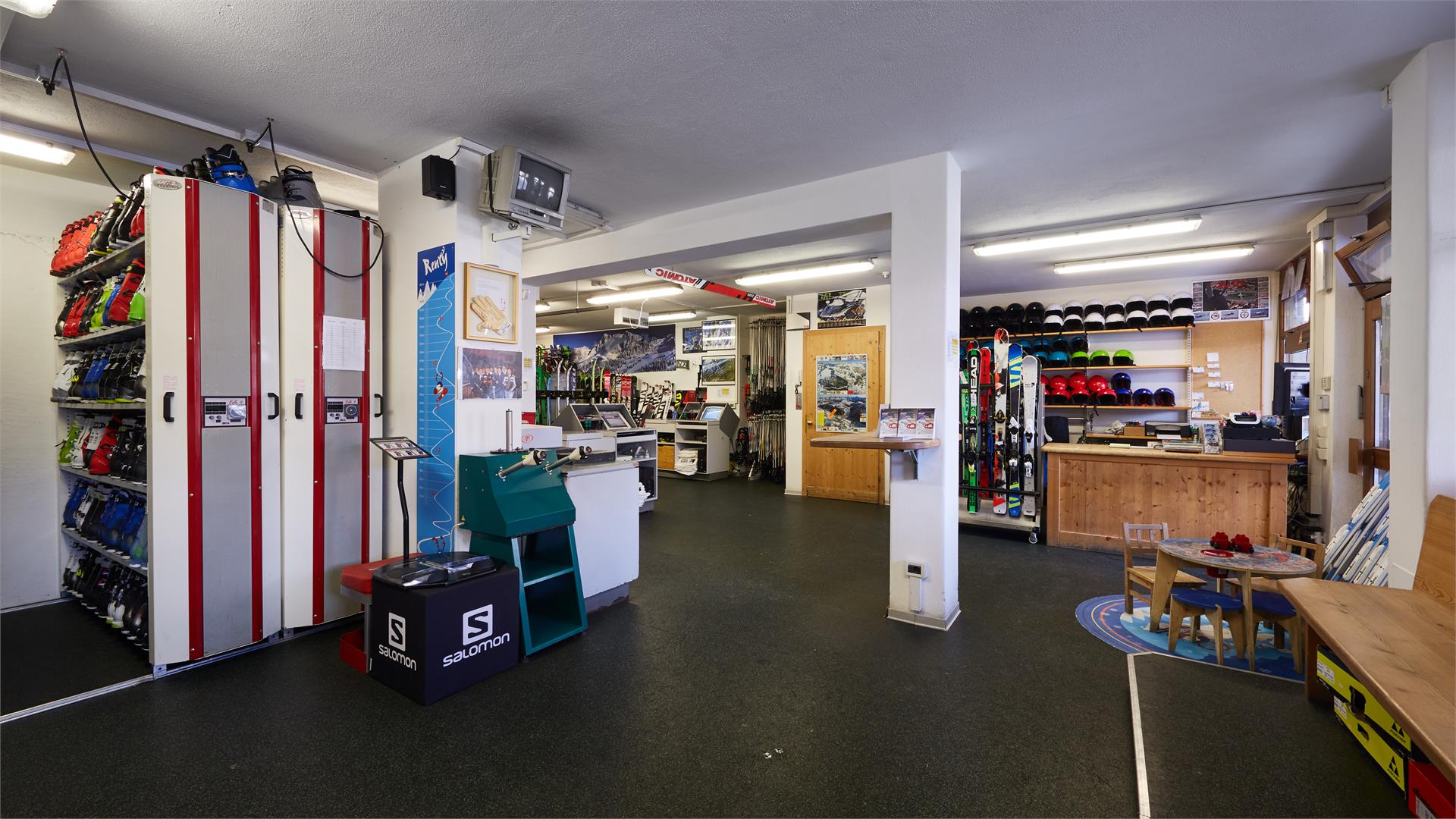 Alta Badia Sport - Shop & Rental La Villa Badia 2 suedtirol.info