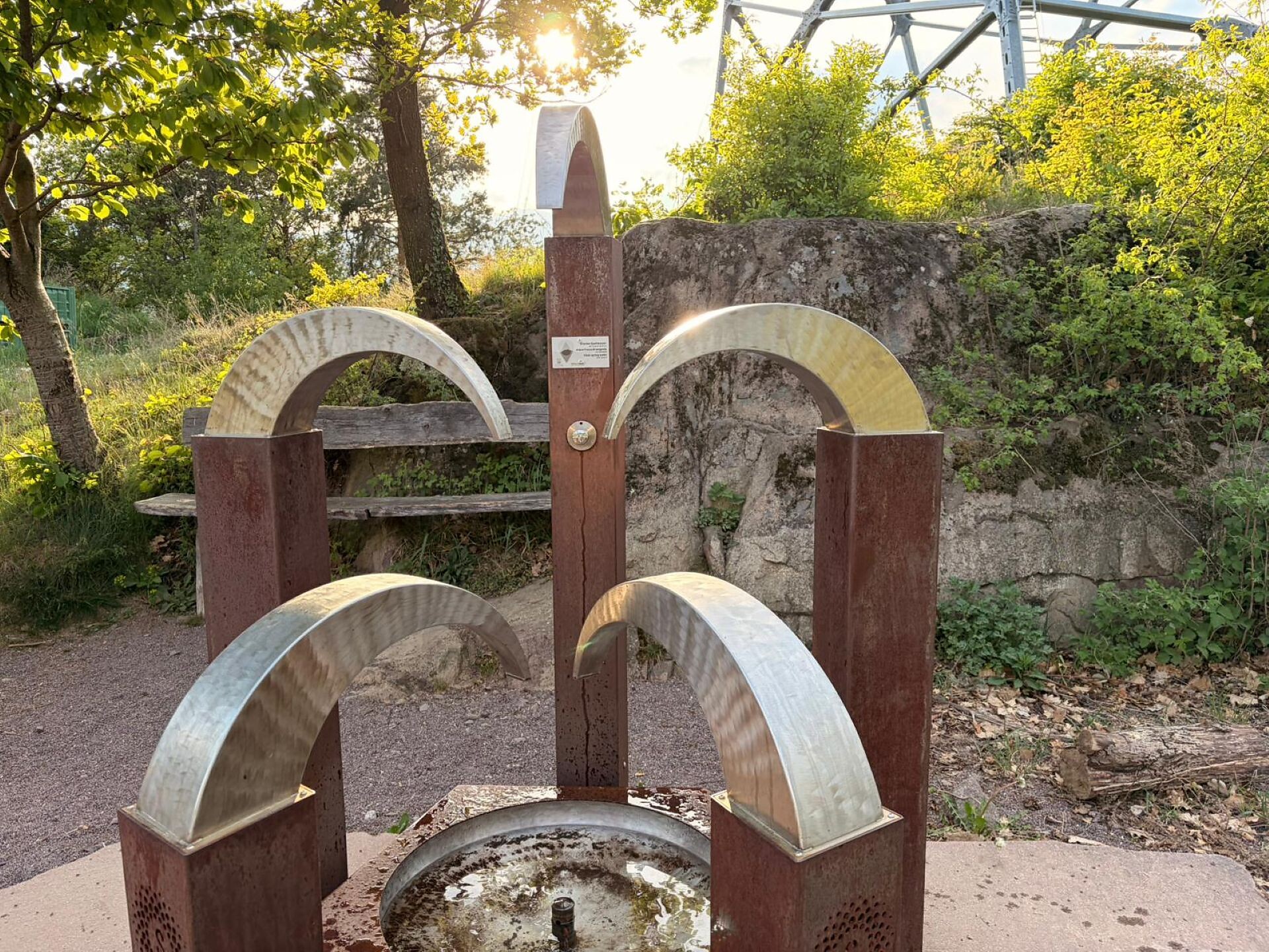 Respect the Mountain - Drinking water dispenser, Sunnseitnsteig - Meran/Merano and environs - #1 - suedtirol.info