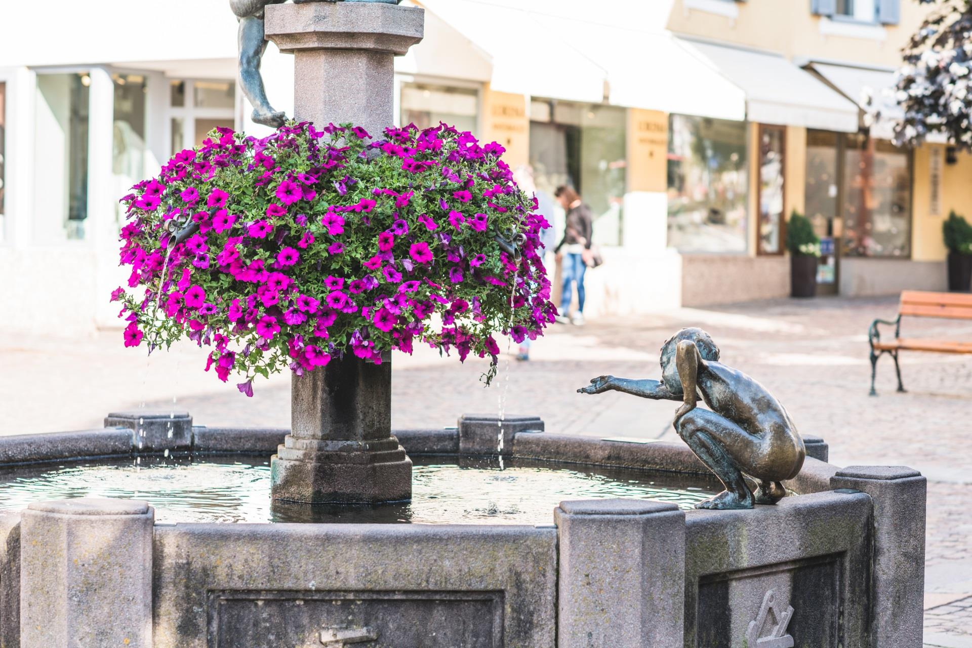 St. Antonius square Urtijëi/Ortisei 1 suedtirol.info