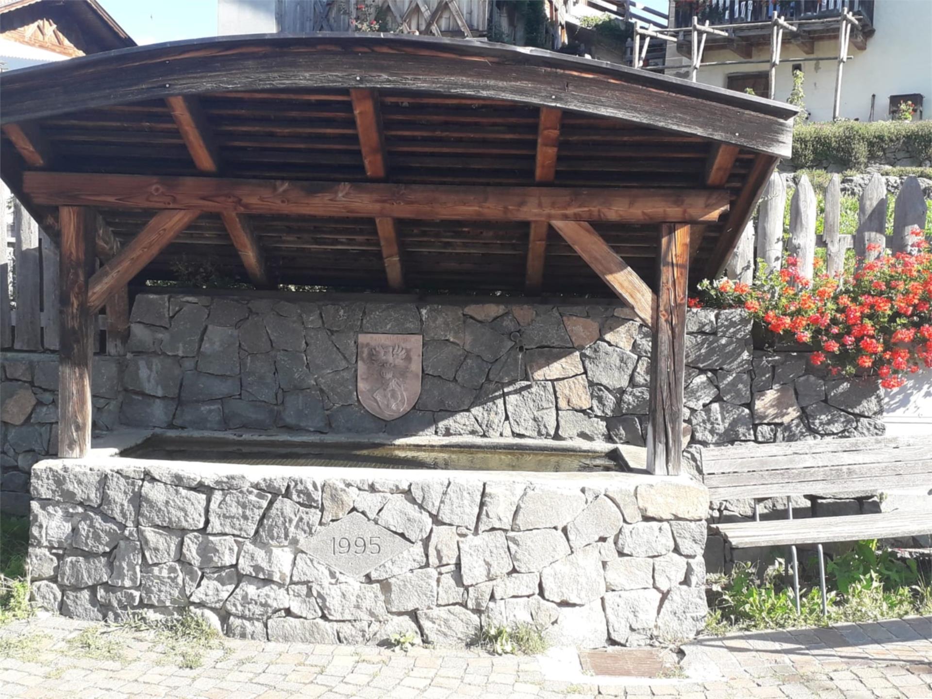 Brunnen Albions - Zentrum Lajen 1 suedtirol.info